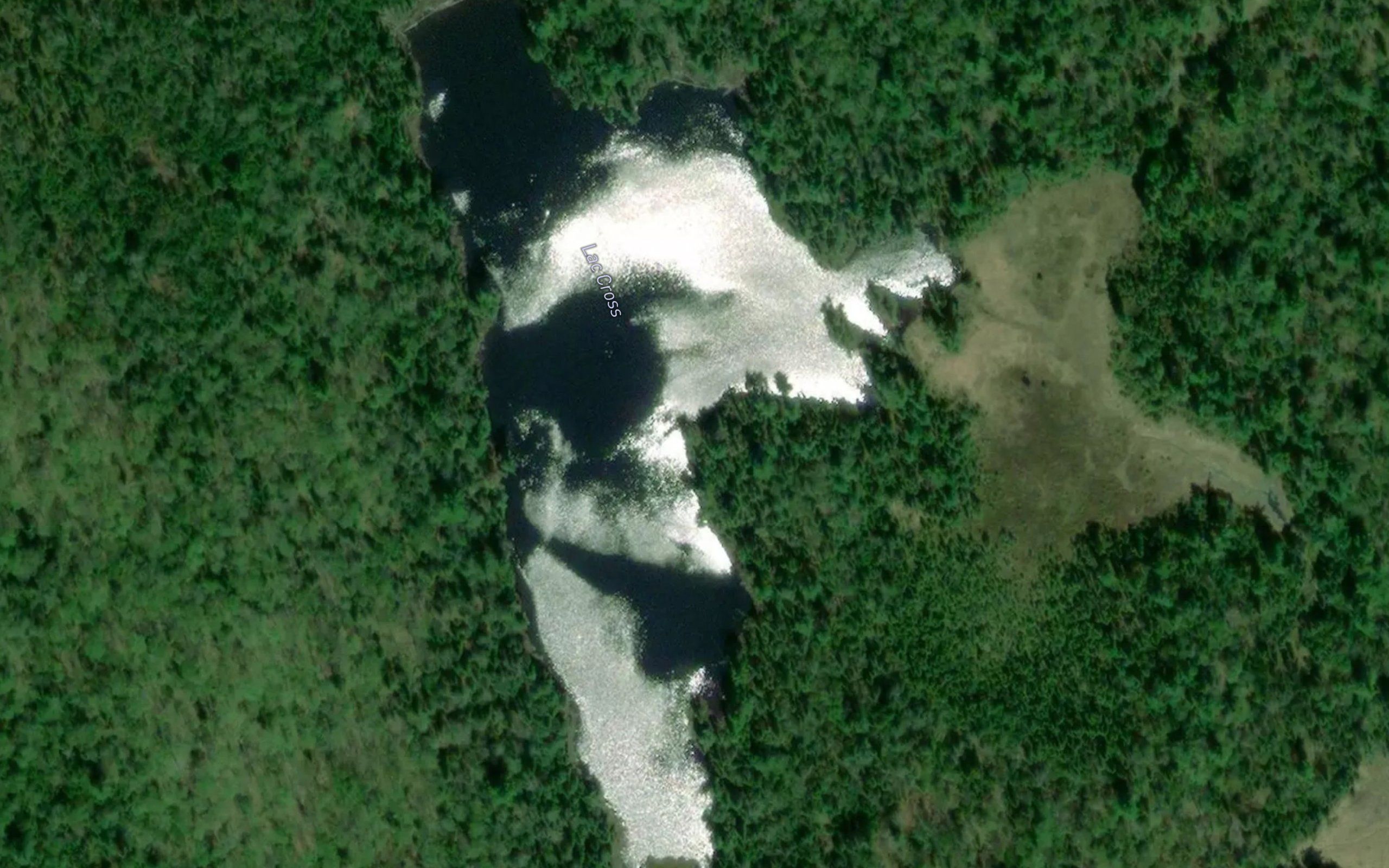 Lac Cross