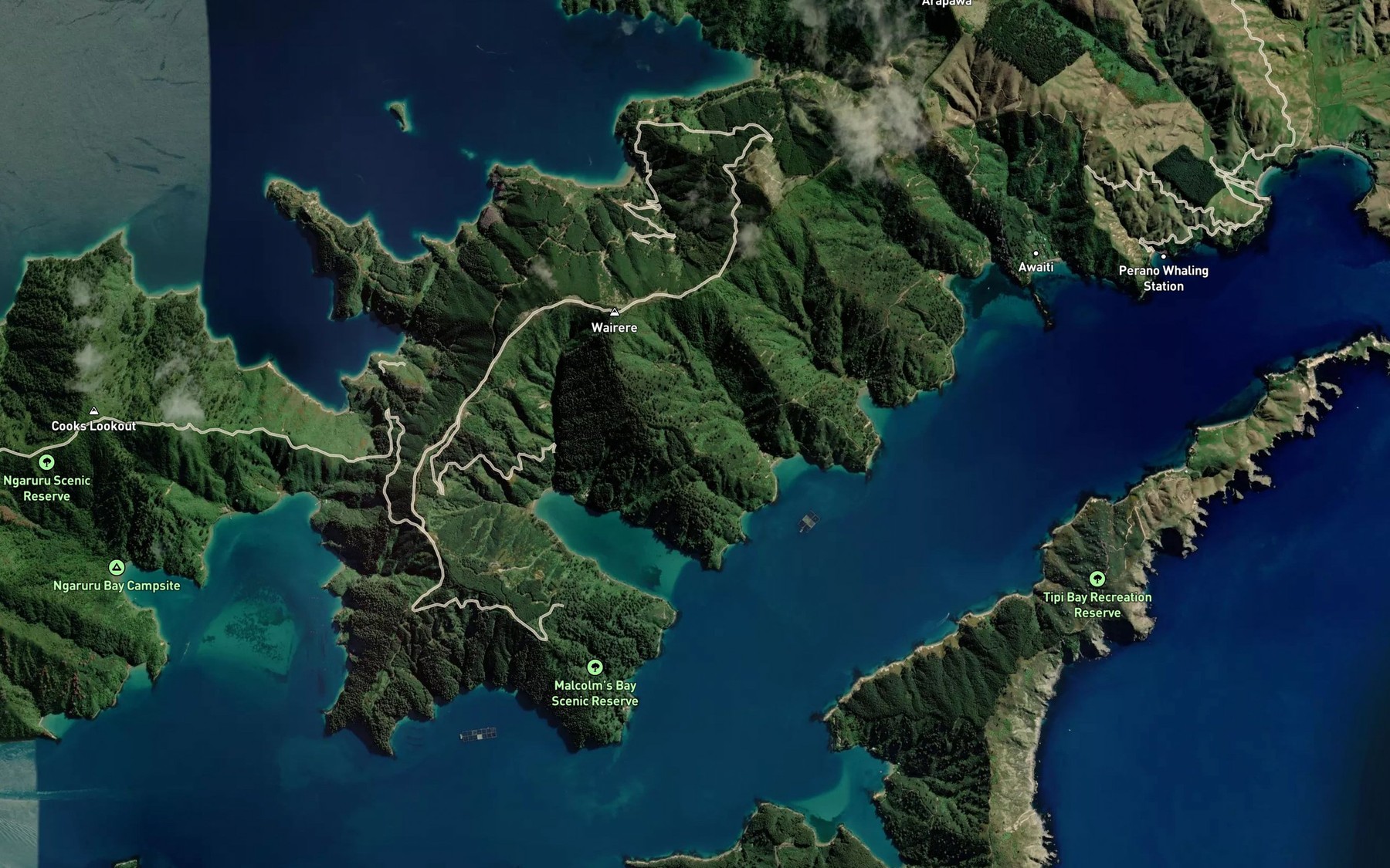 Satellite map of the Ngamahau Bay