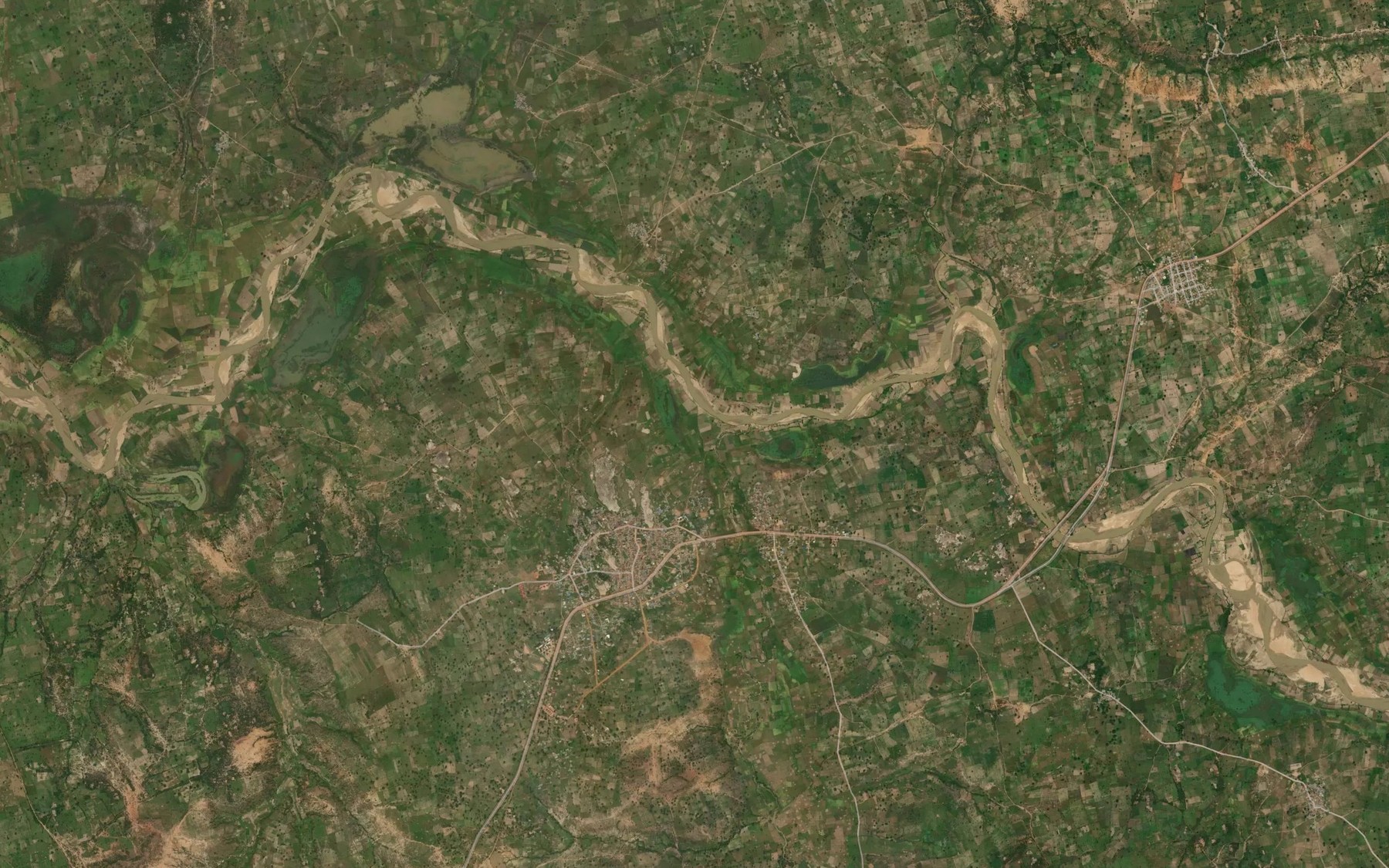 Satellite map of the River Likarbu