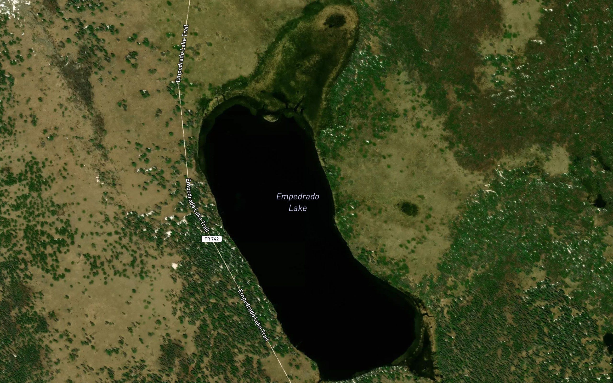 Empedrado Lake