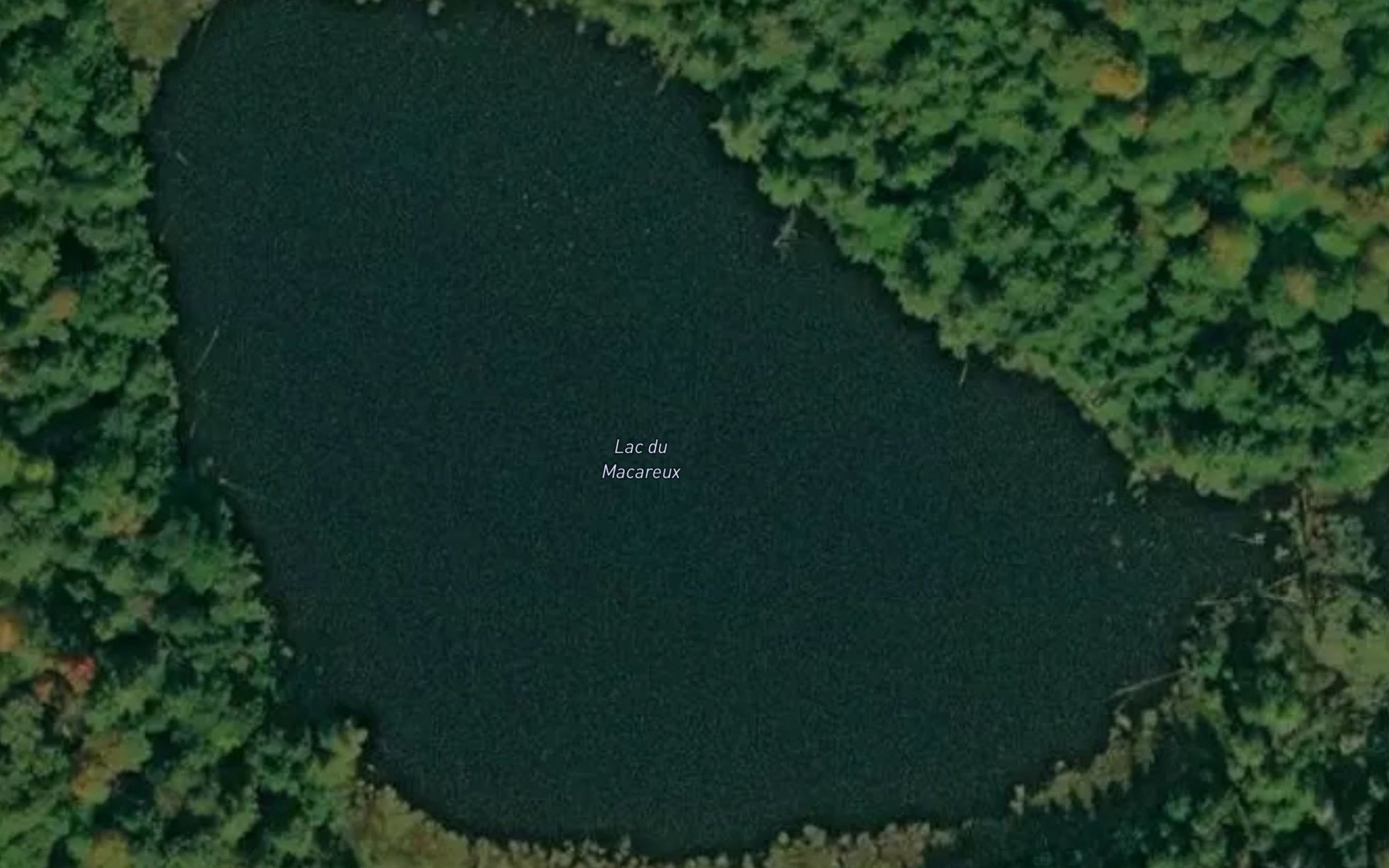 Satellite map of the Lac du Macareux