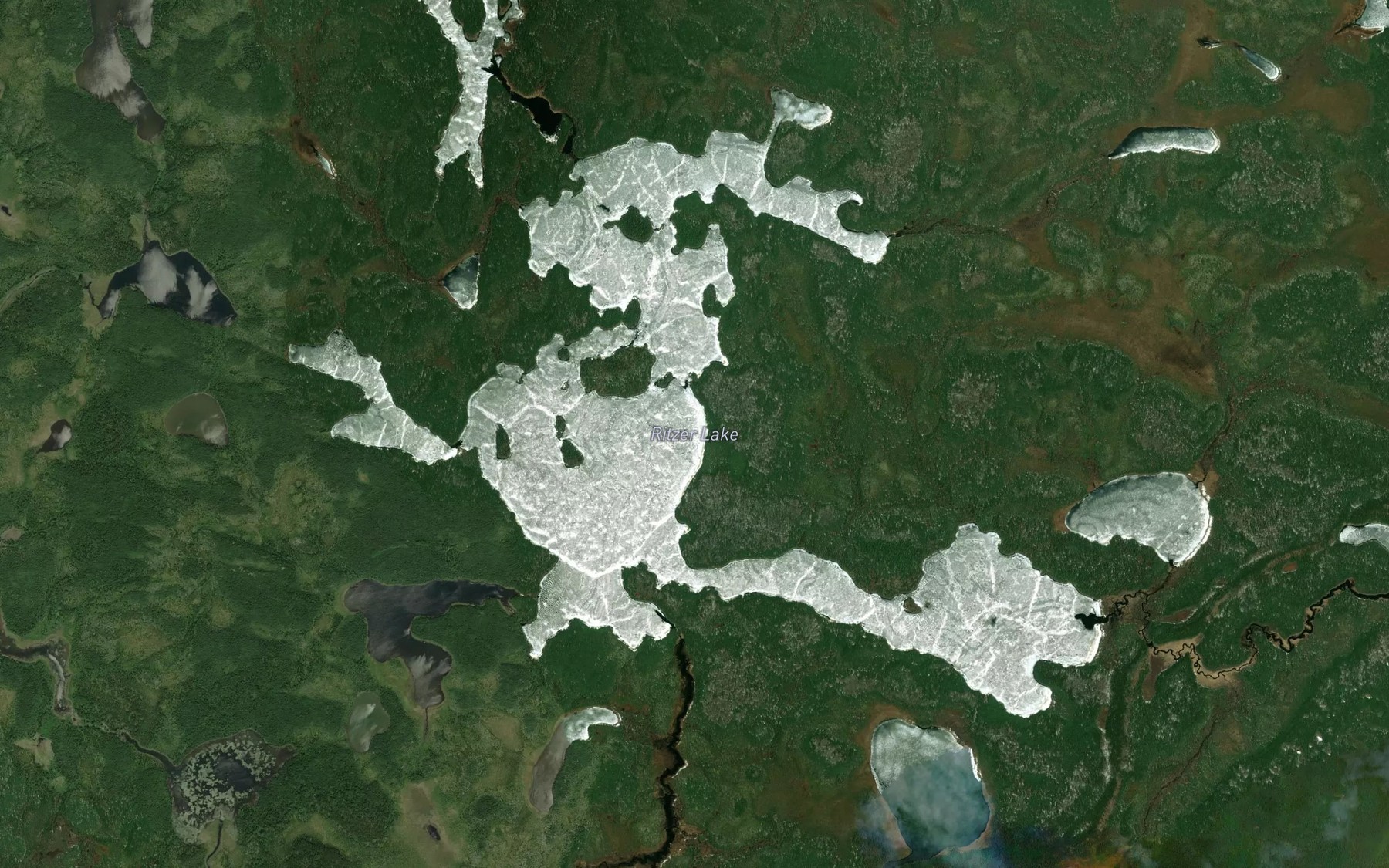 Satellite map of the Ritzer Lake