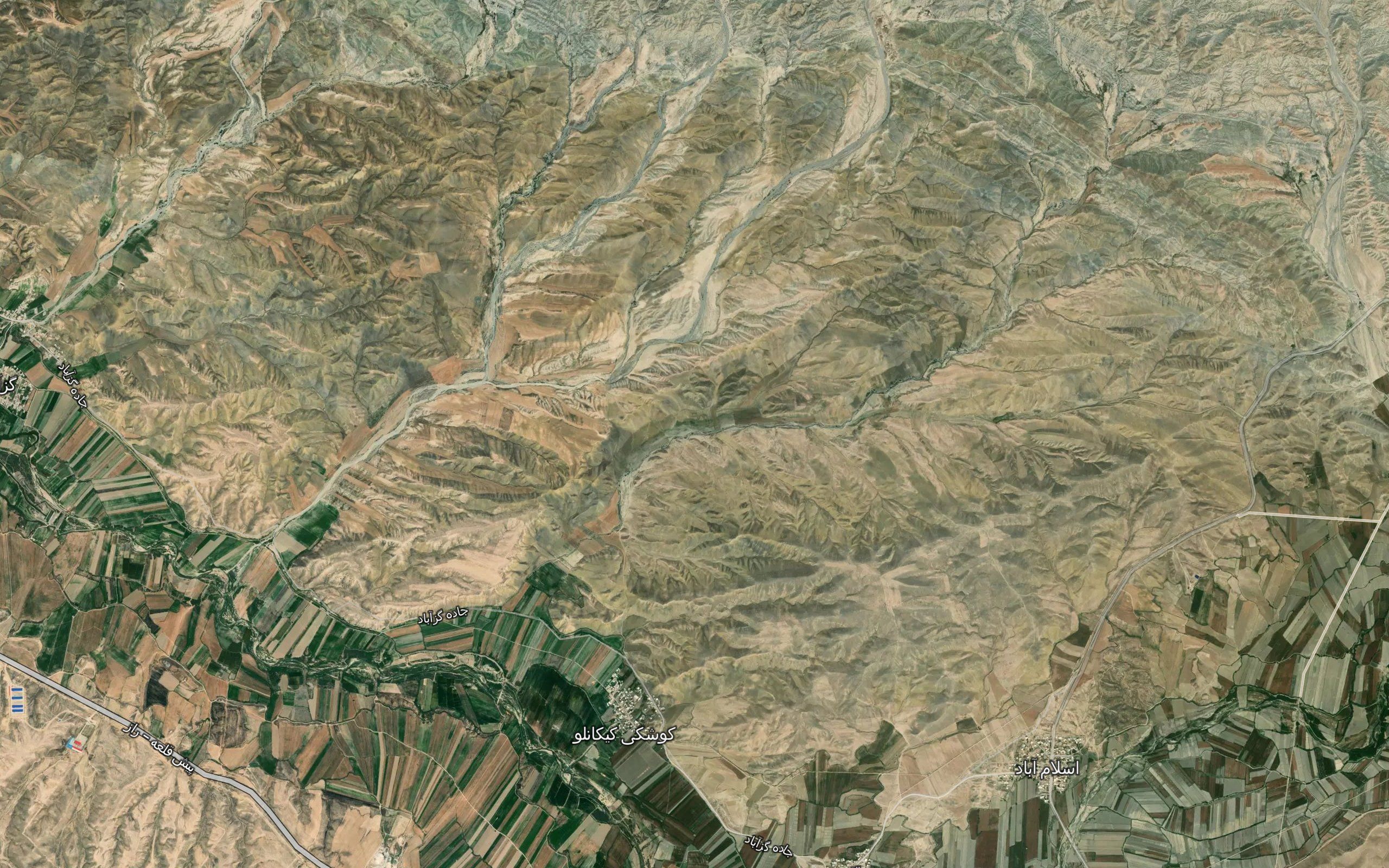 Darreh-ye Qarah Aghaj