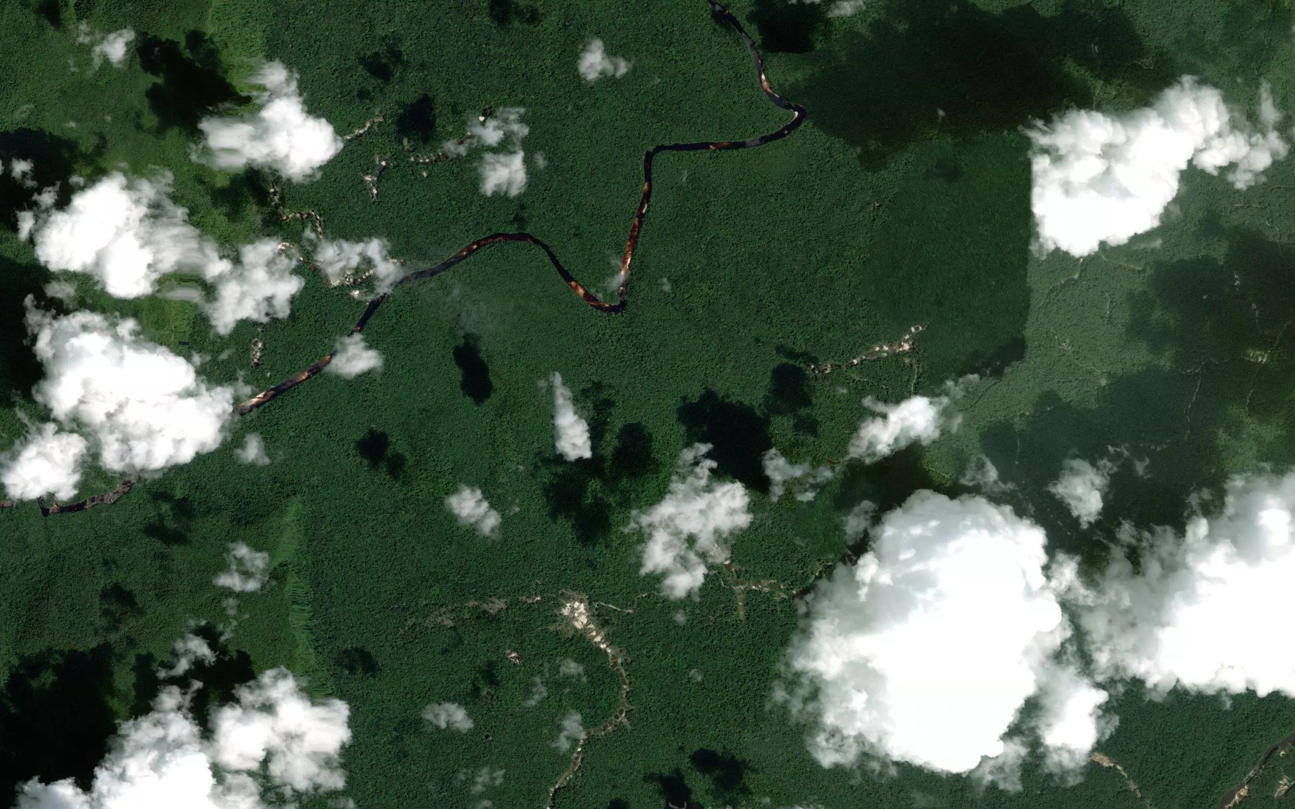 Pakaseru River