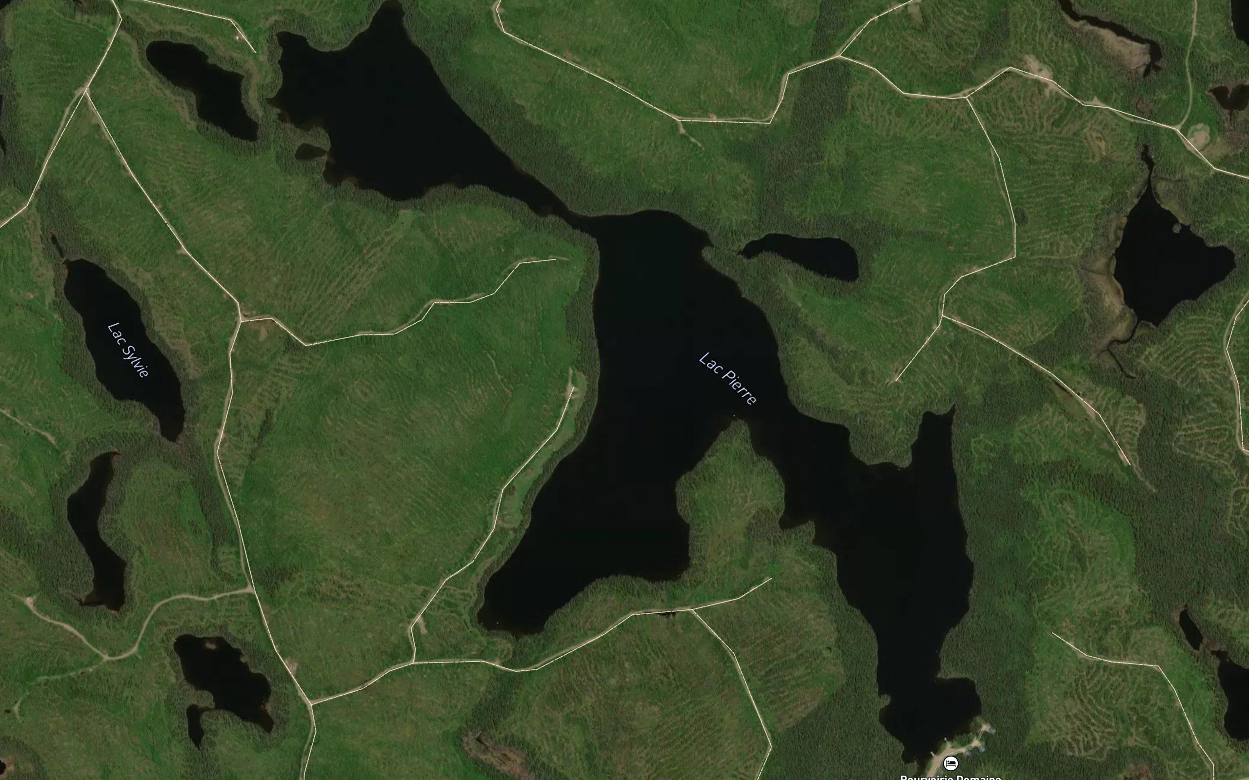 Lac Pierre