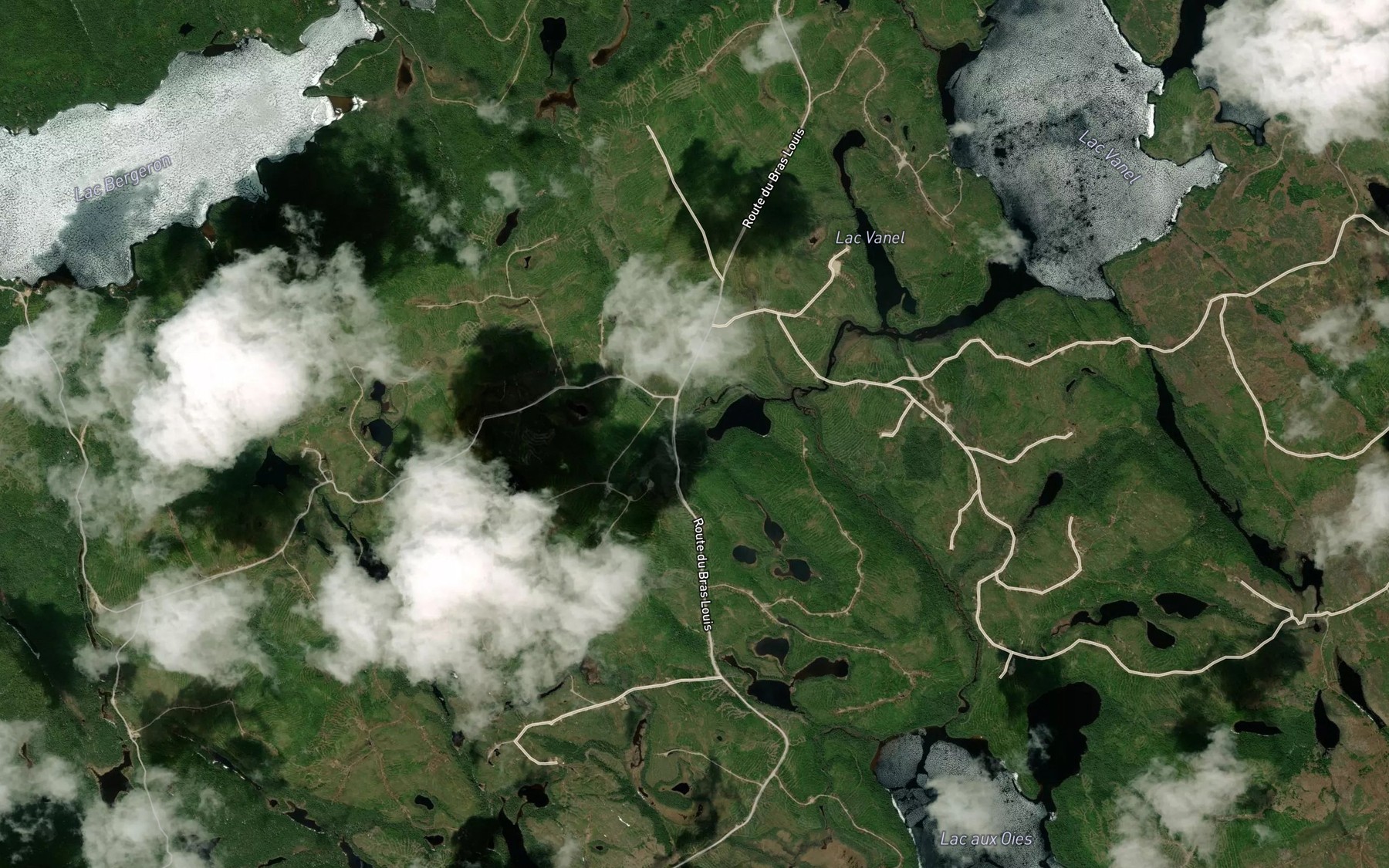 Satellite map of the Lac du Morillon