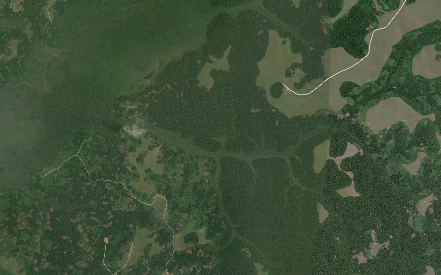 Satellite map of the Bouangile