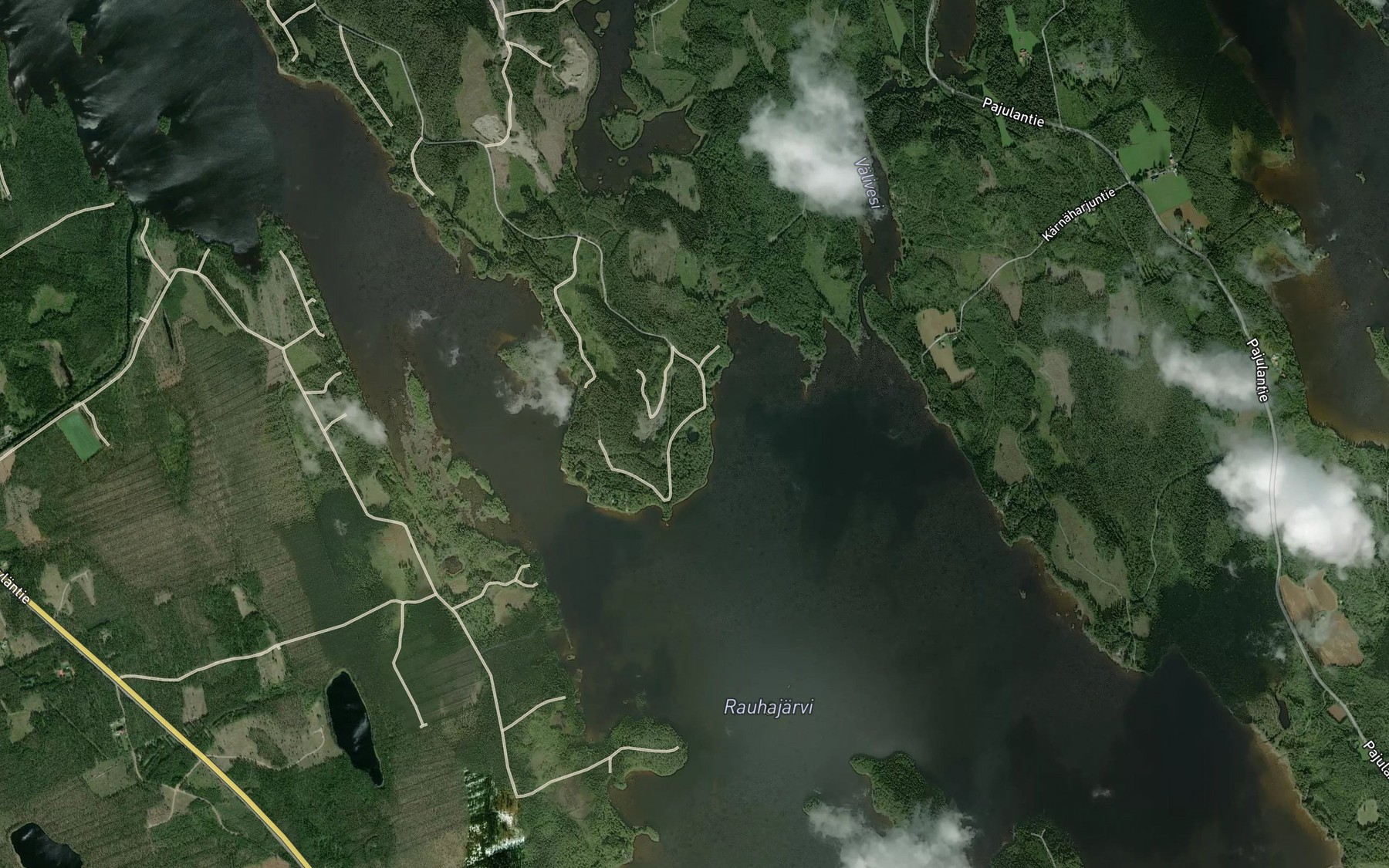 Satellite map of the Hetelampi