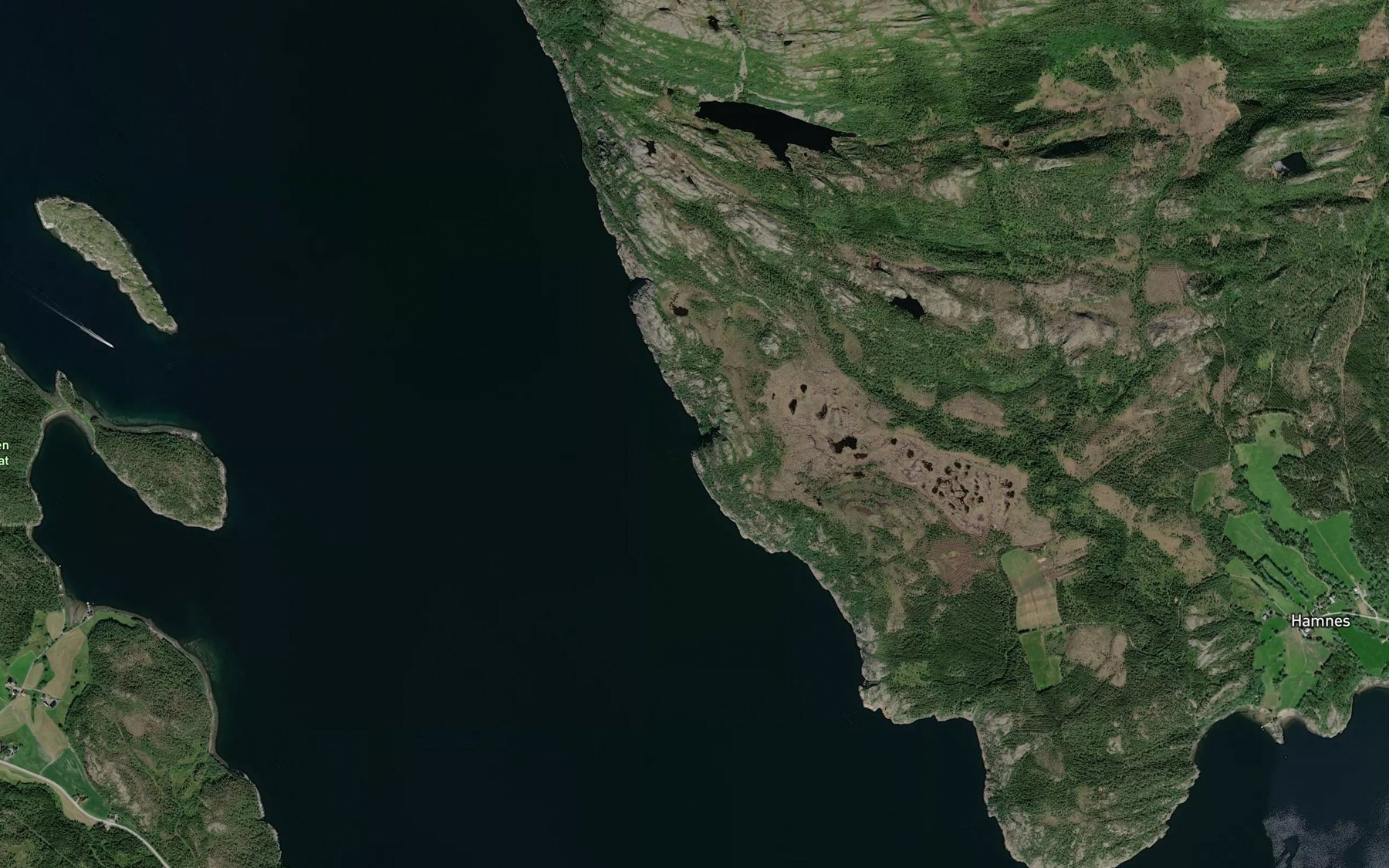 Satellite map of the Kjevika