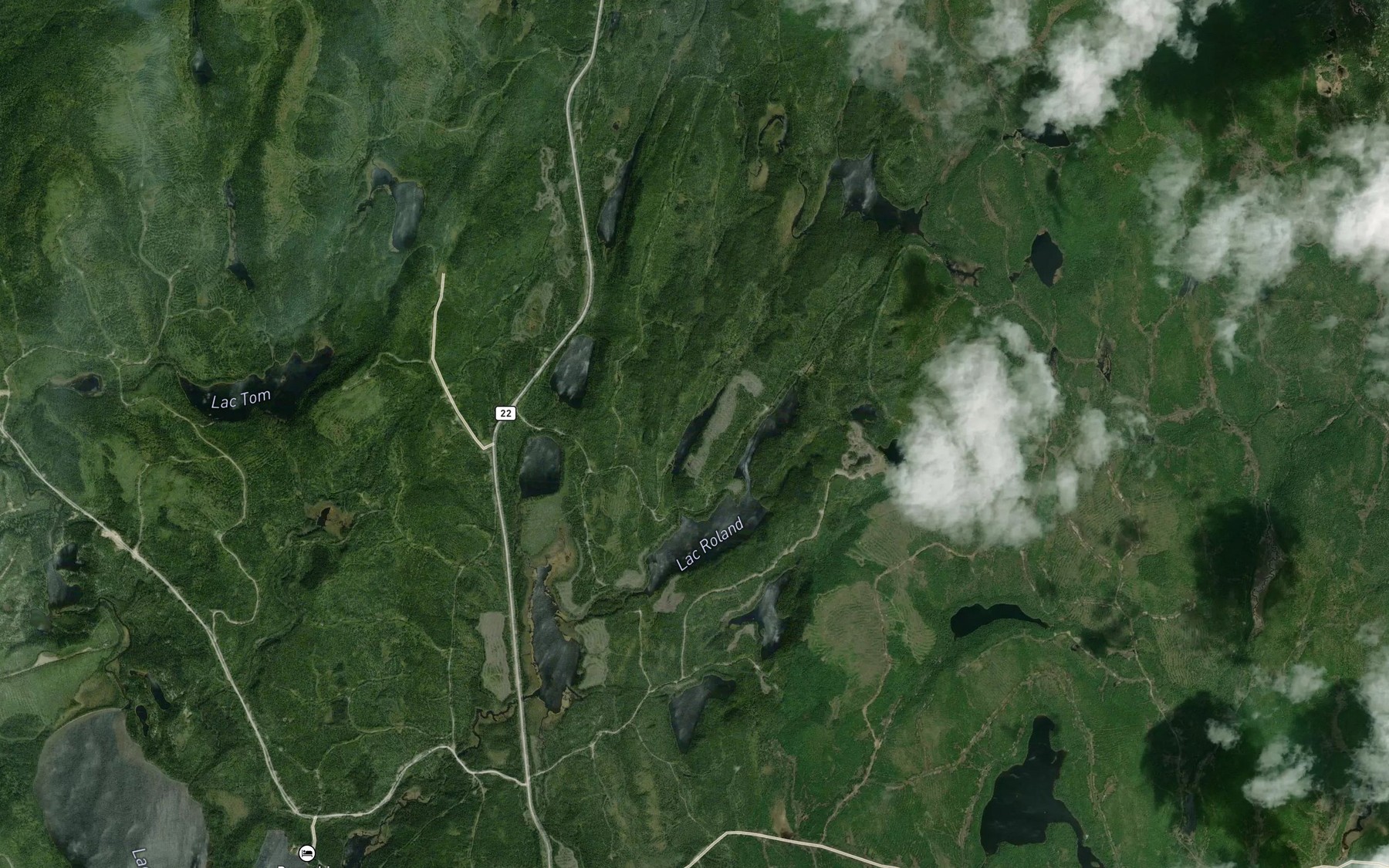 Satellite map of the Lac du Trou