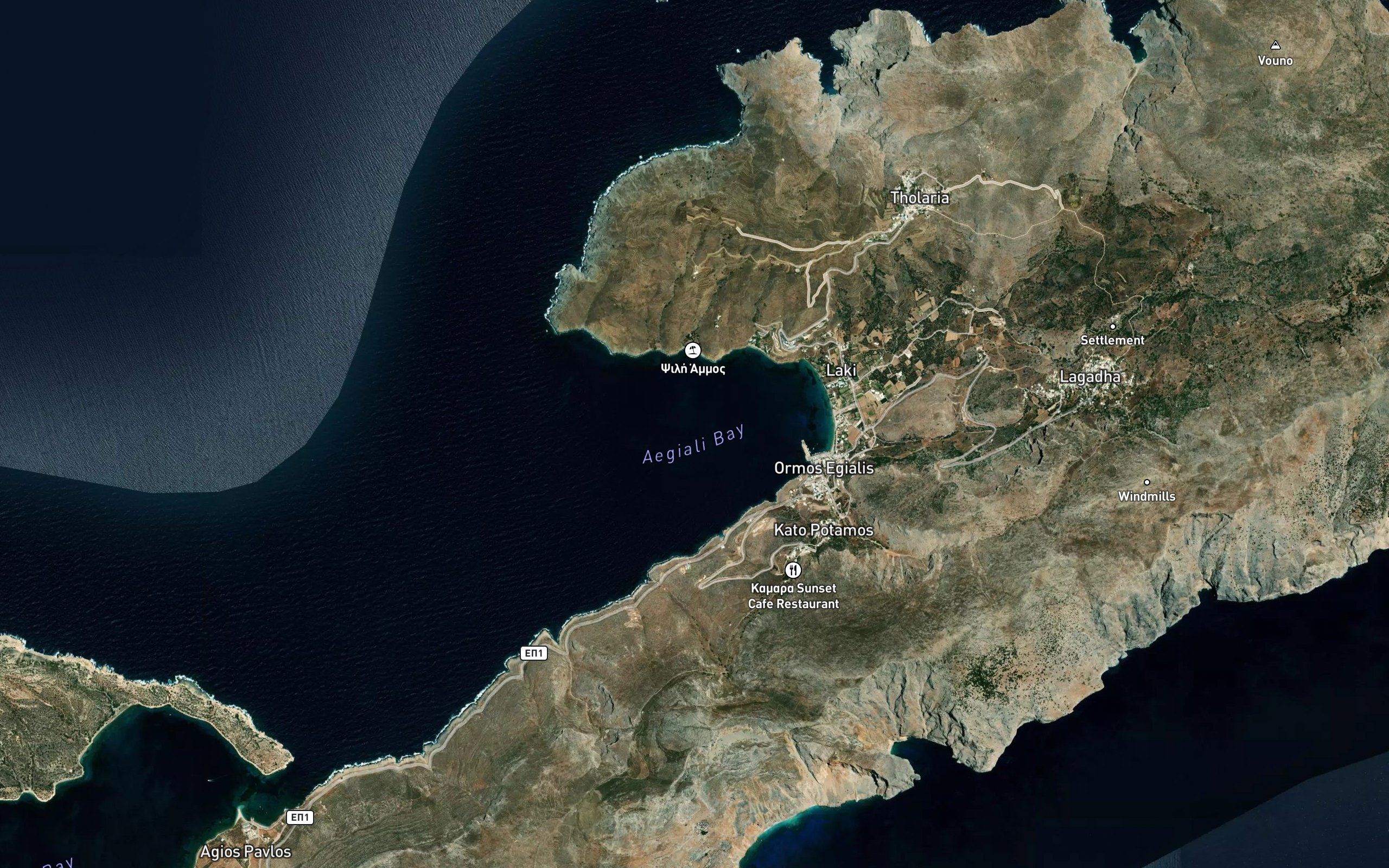 Aigiali Bay