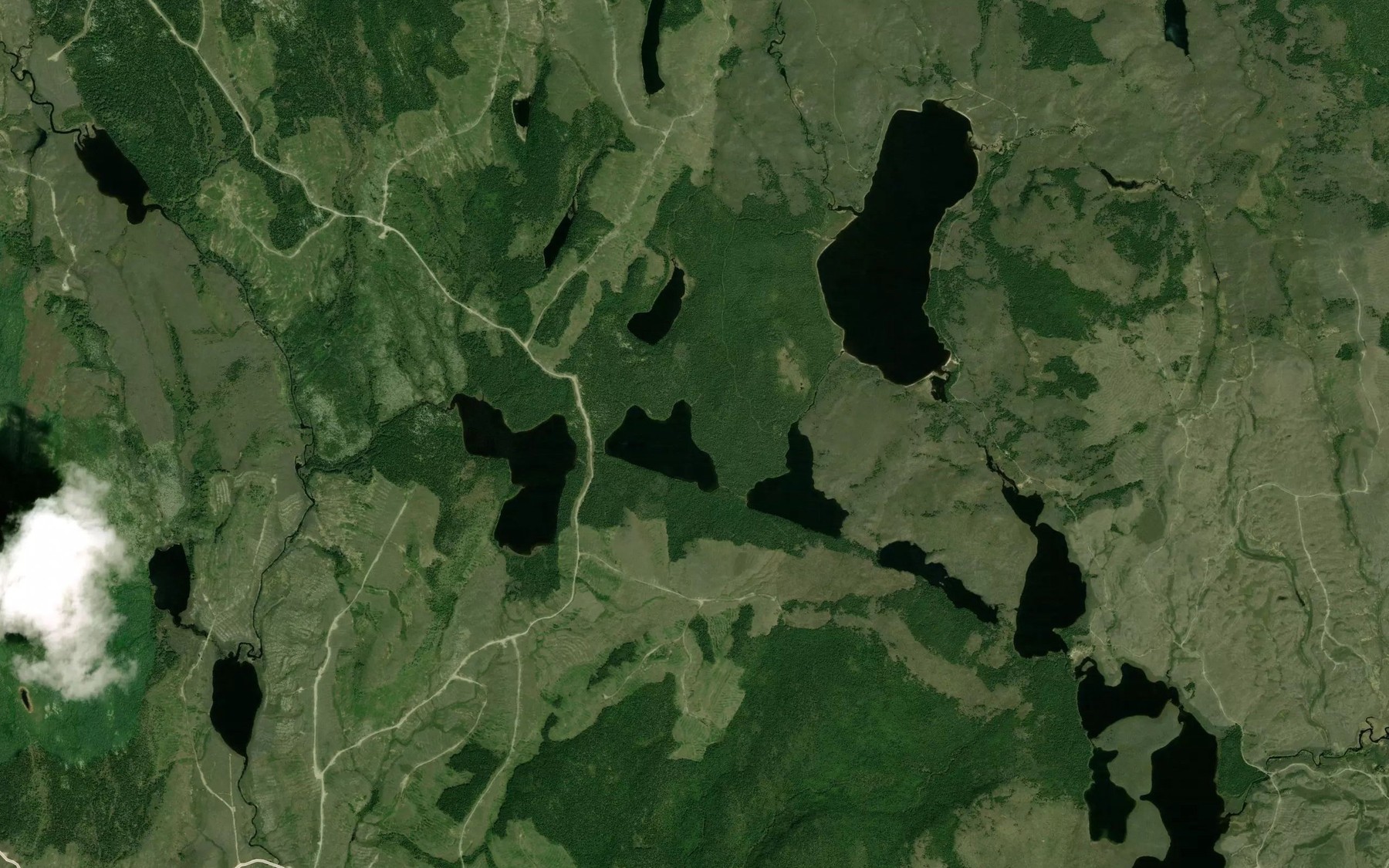 Satellite map of the Lacs Babet