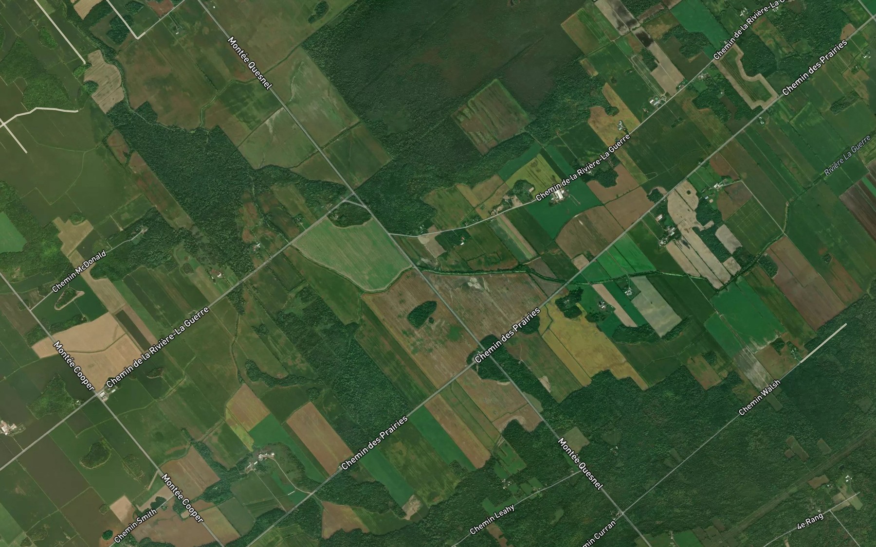 Satellite map of the Cours d'eau Caza