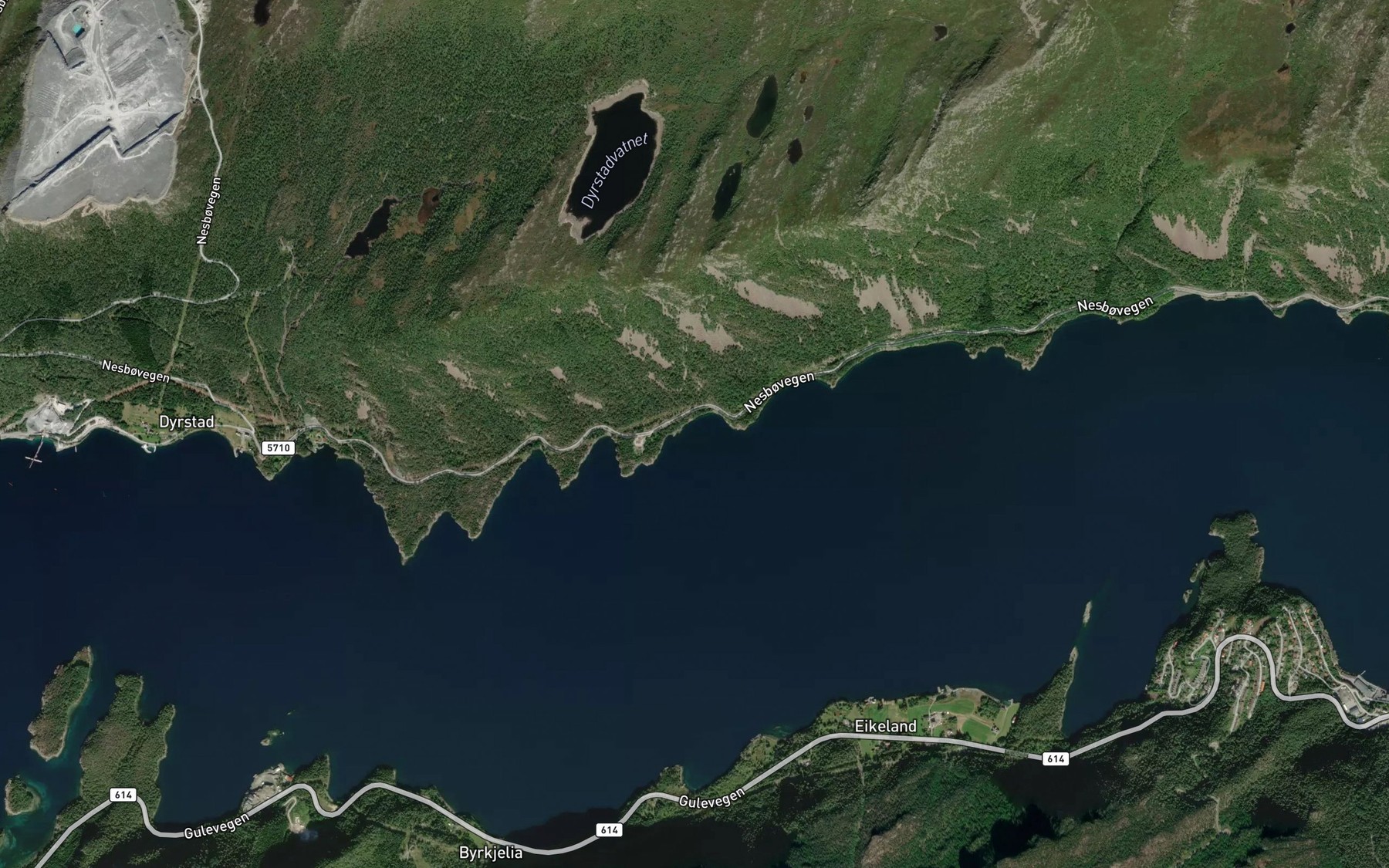 Satellite map of the Trollenesvika