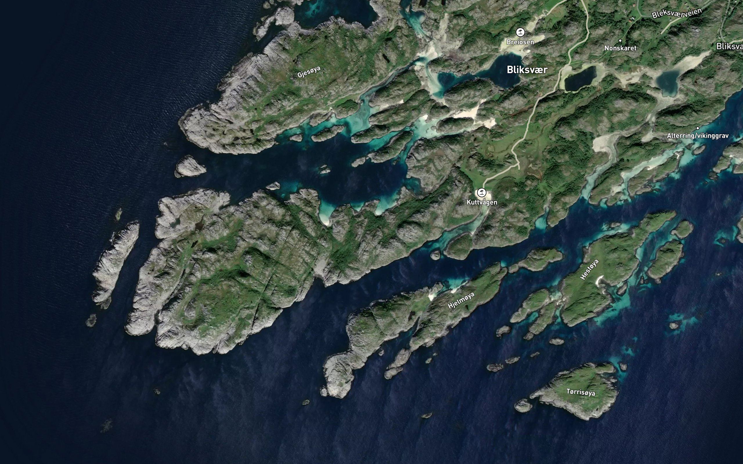Hjelmoysundet