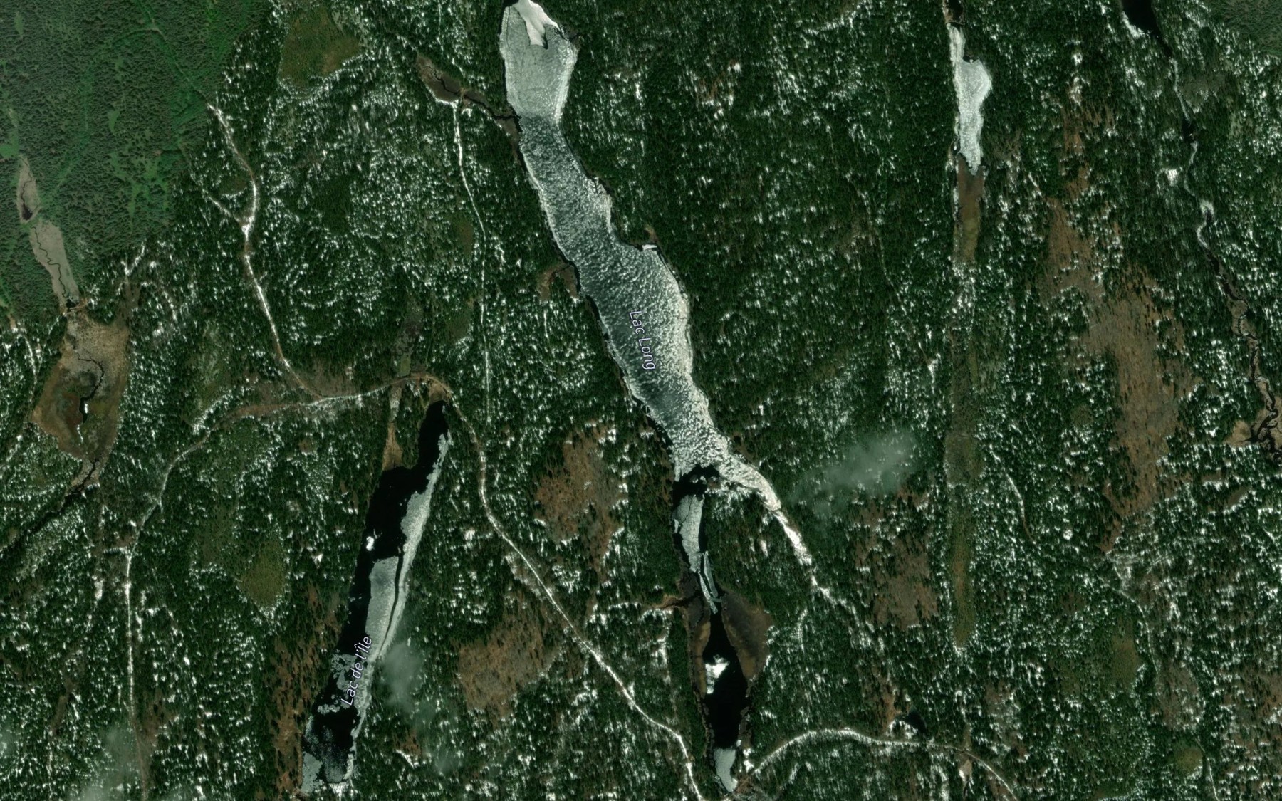 Satellite map of the Lac Long