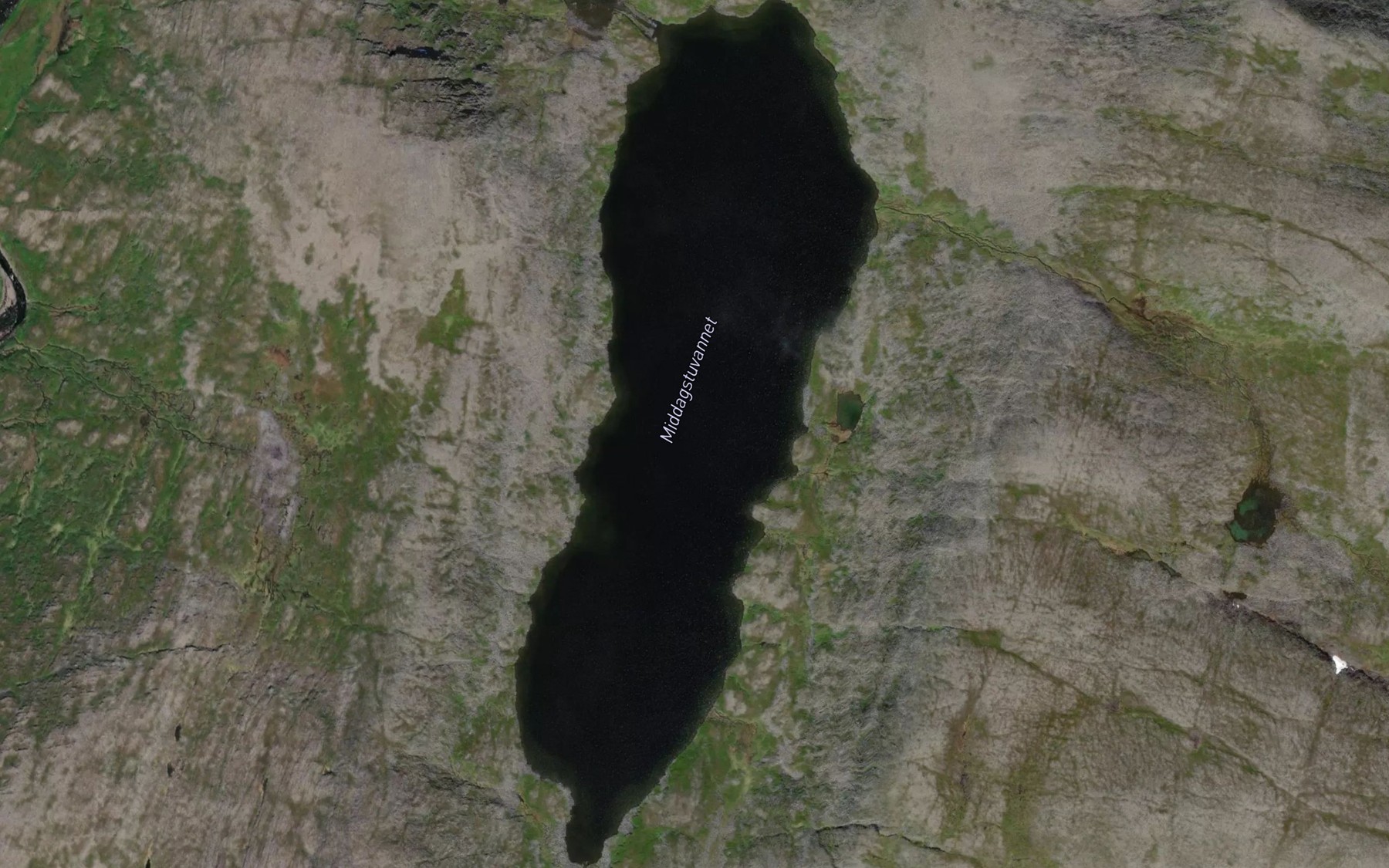 Satellite map of the Middagstuvatnet