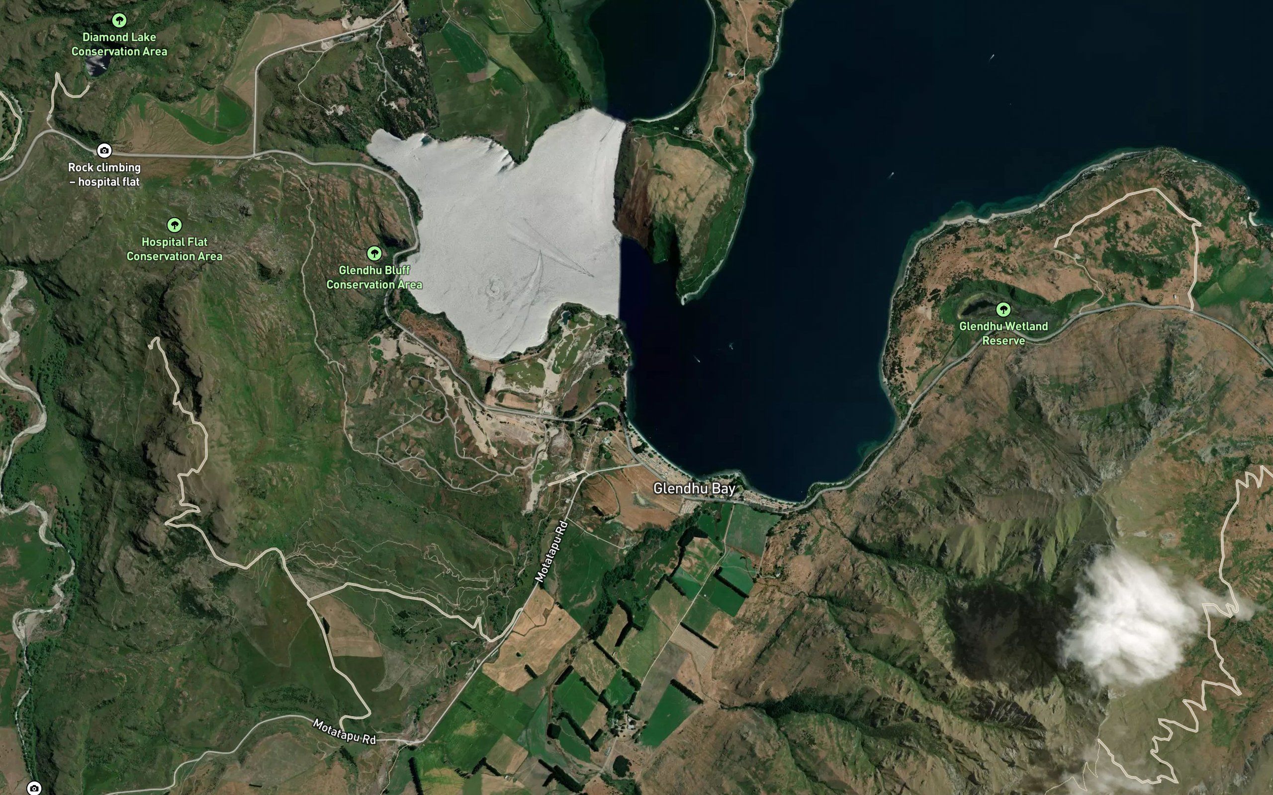 Glendhu Bay