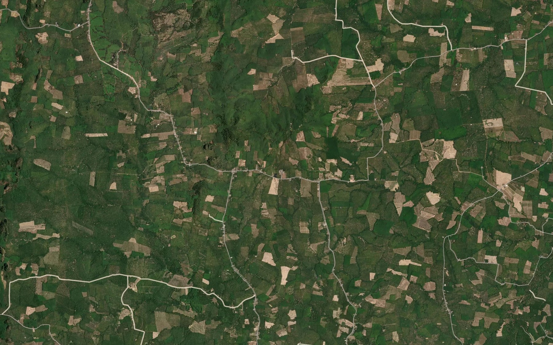 Satellite map of the Sa Nam Ban Khuan Wai Daeng