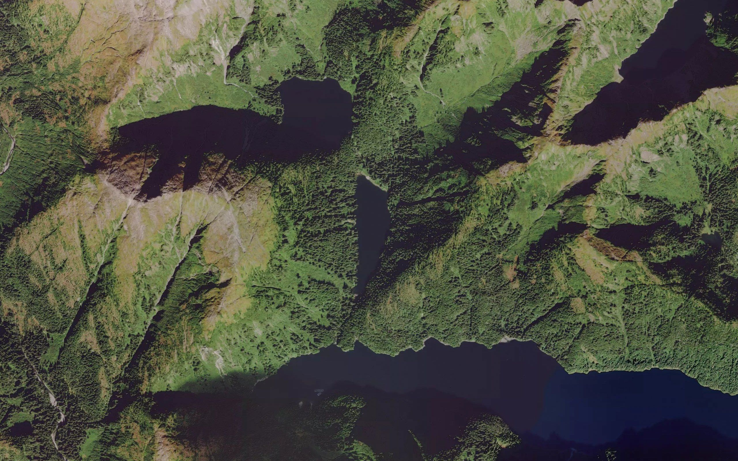 Nakvassin Lake