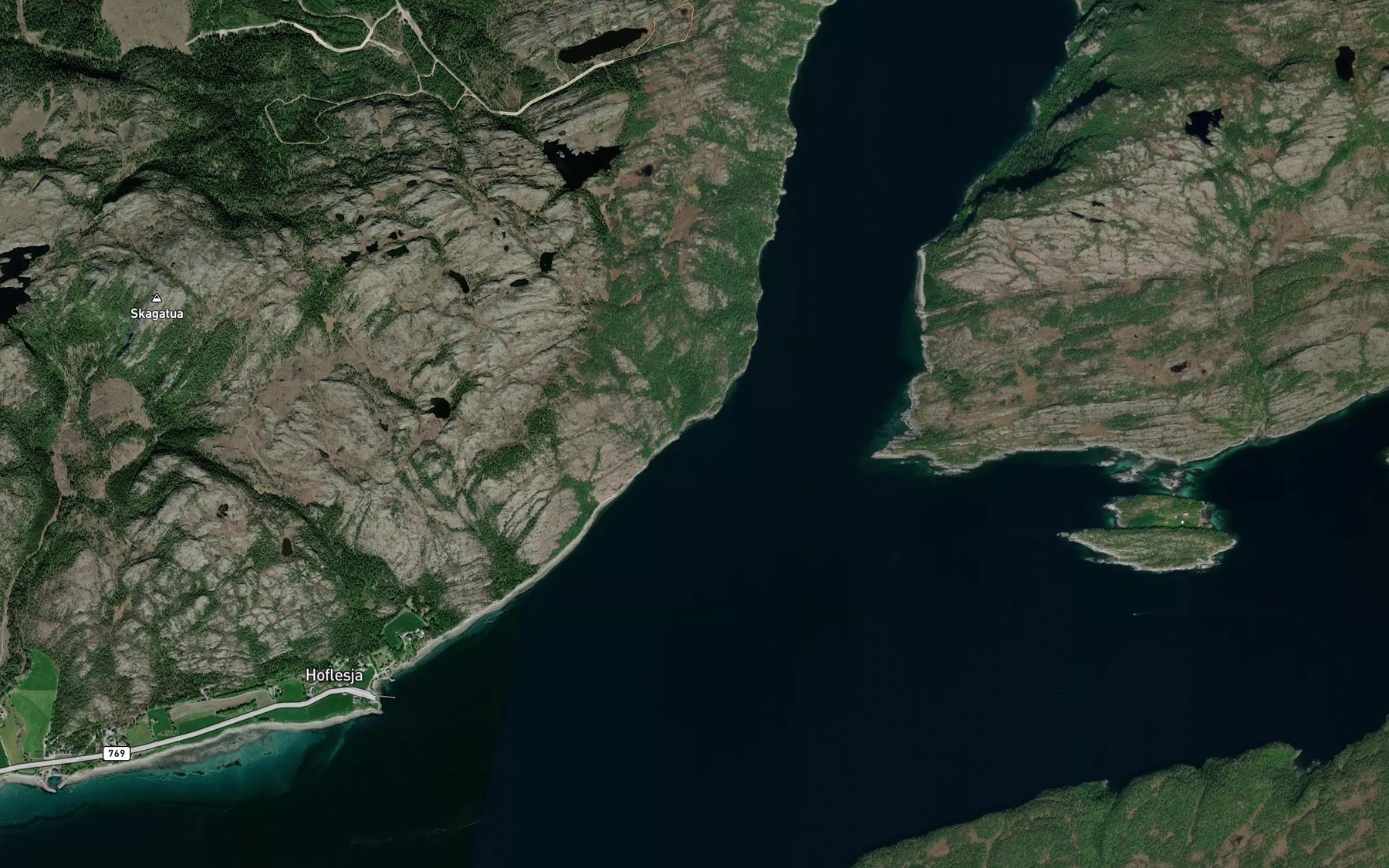 Satellite map of the Krakvika