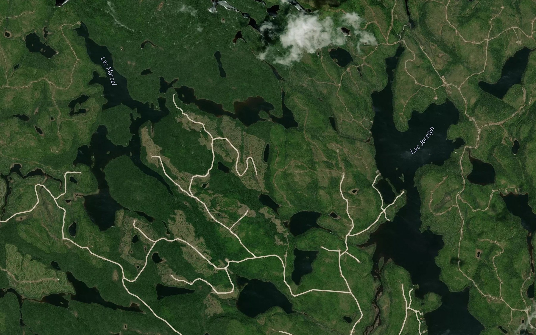 Satellite map of the Lac du Tambourinage