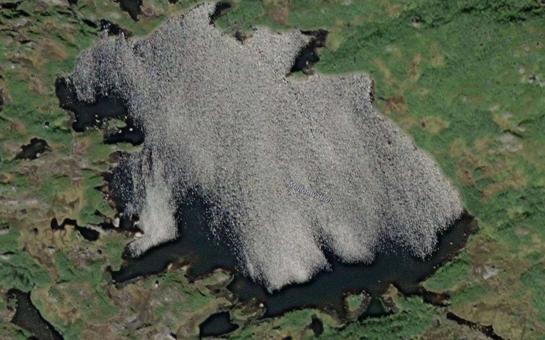 Satellite map of the Mellomvatnet
