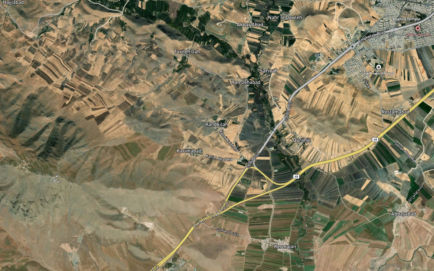 Satellite map of the Cheshmeh-ye Darbali