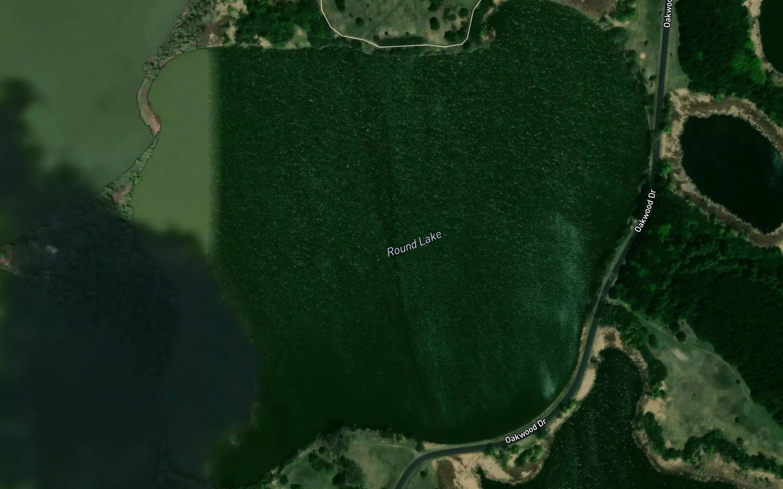 Round Lake
