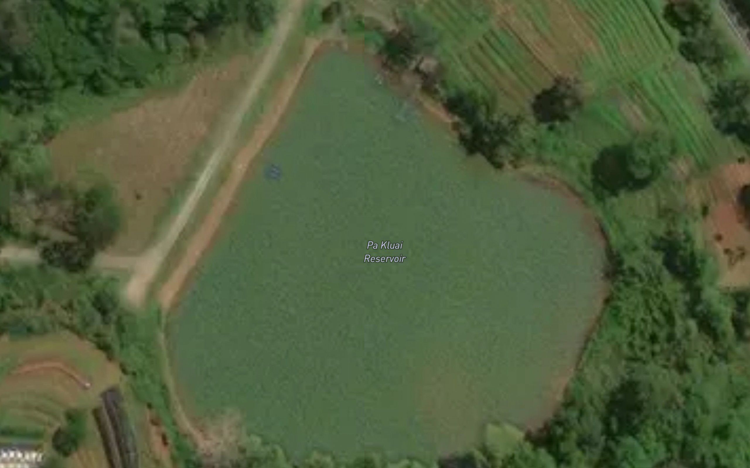 Ang Kep Nam Pa Kluai