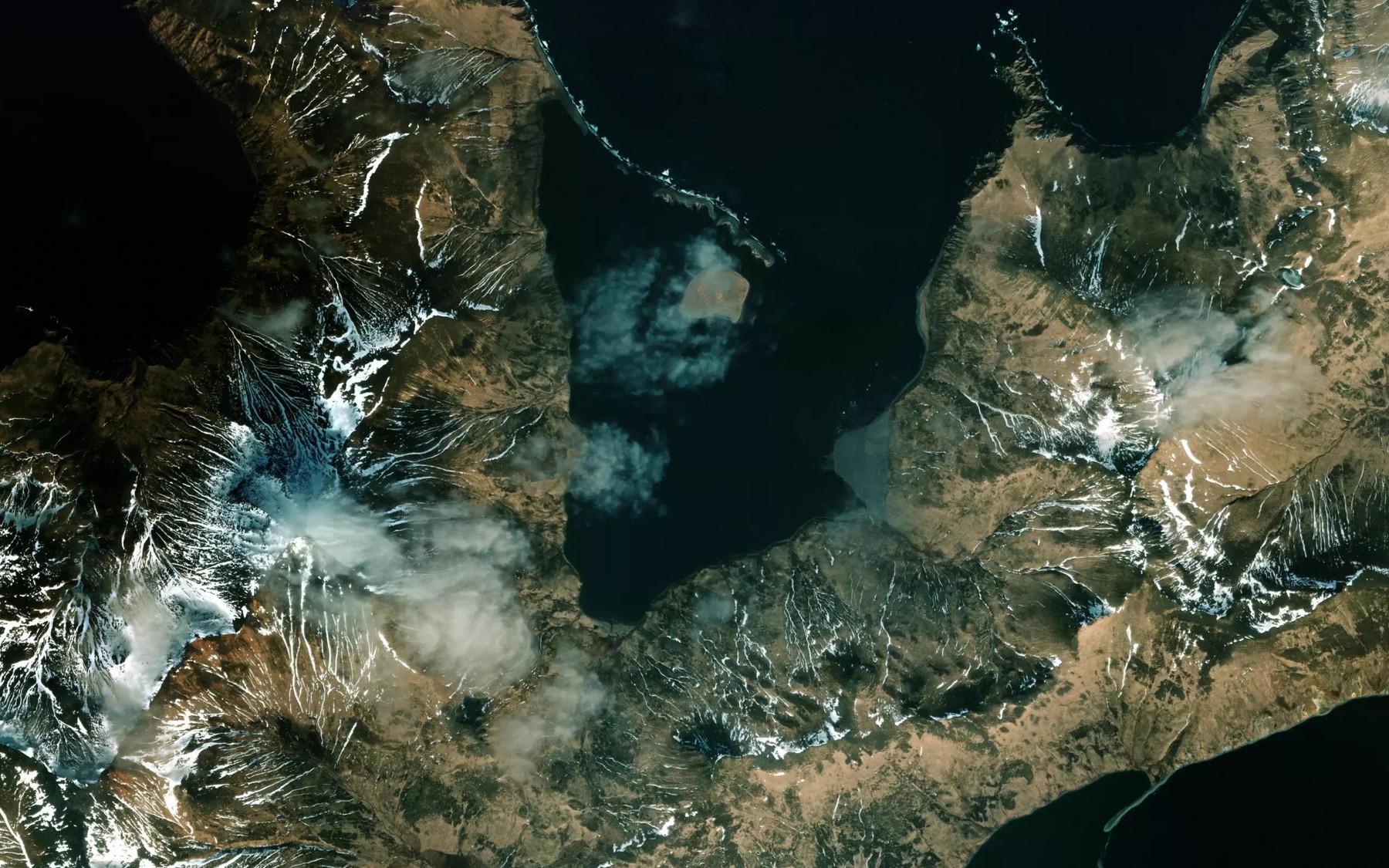 Satellite map of the Little Bay
