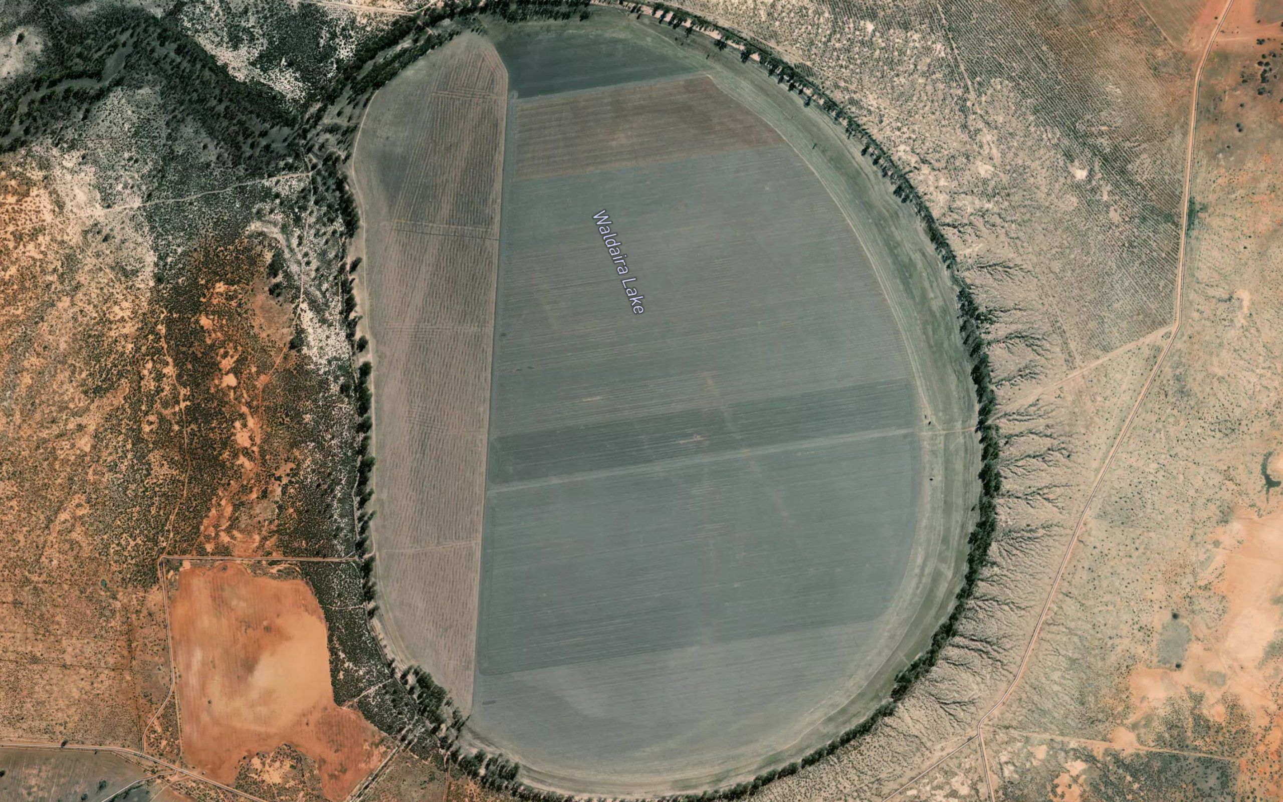 Waldaira Lake