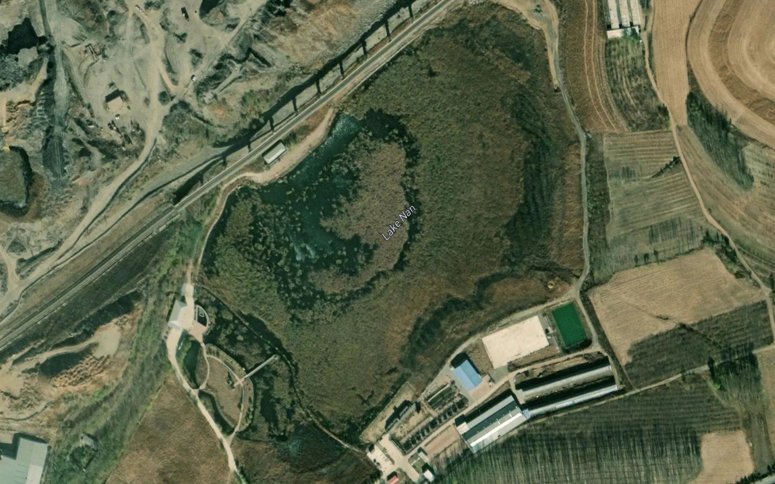 Nan Hu