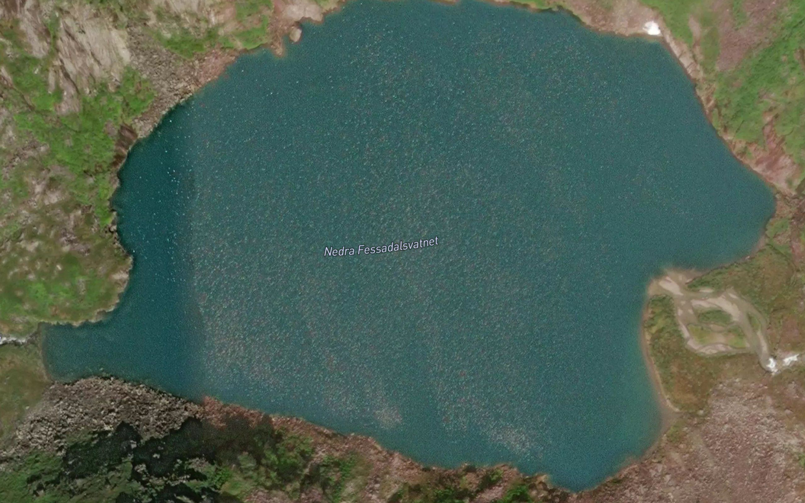Nedra Fessadalsvatnet