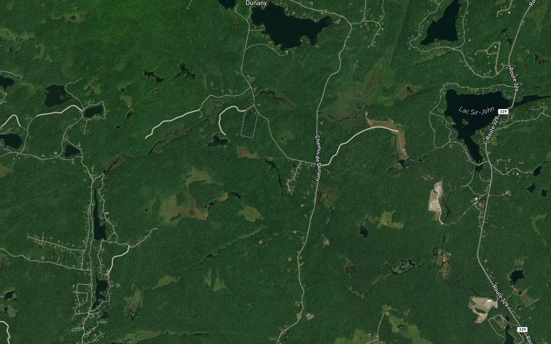 Satellite map of the Lac de la Rose-Croix