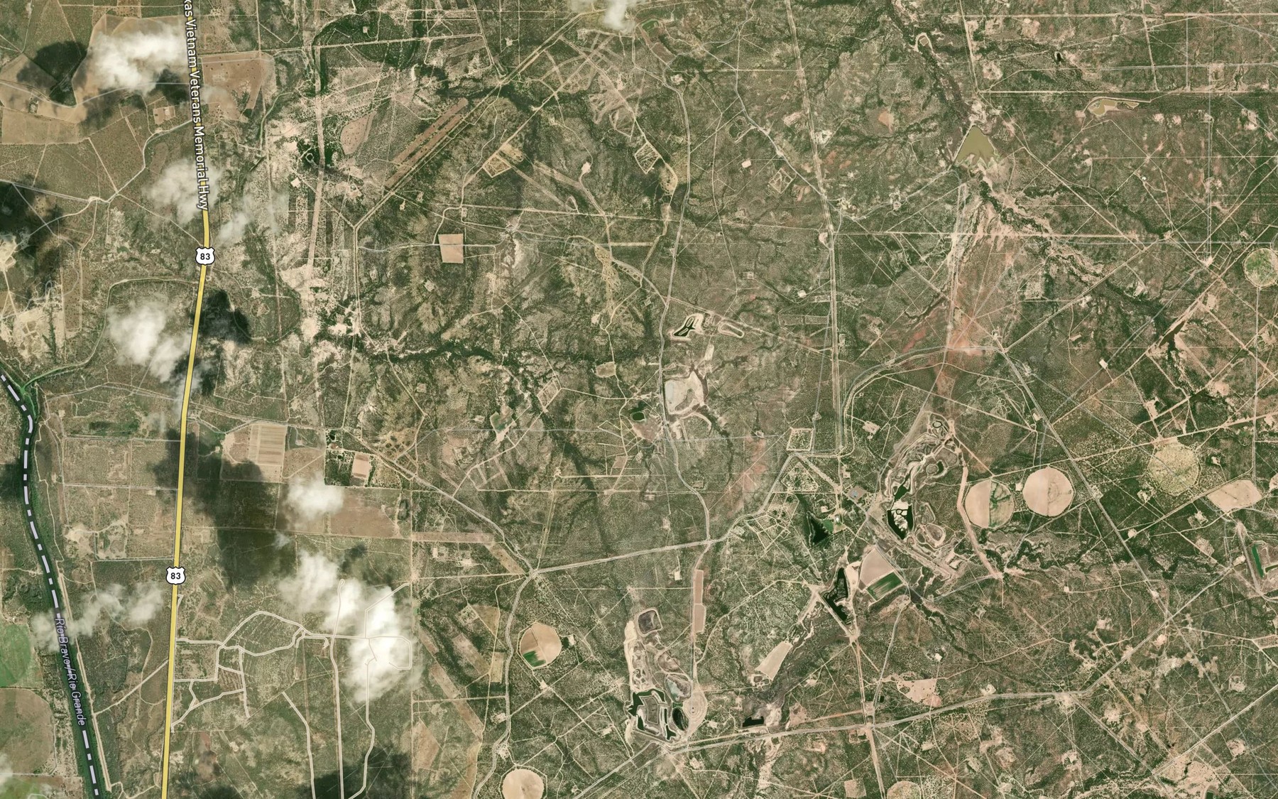 Satellite map of the La Perla Ranch Lake Number 5