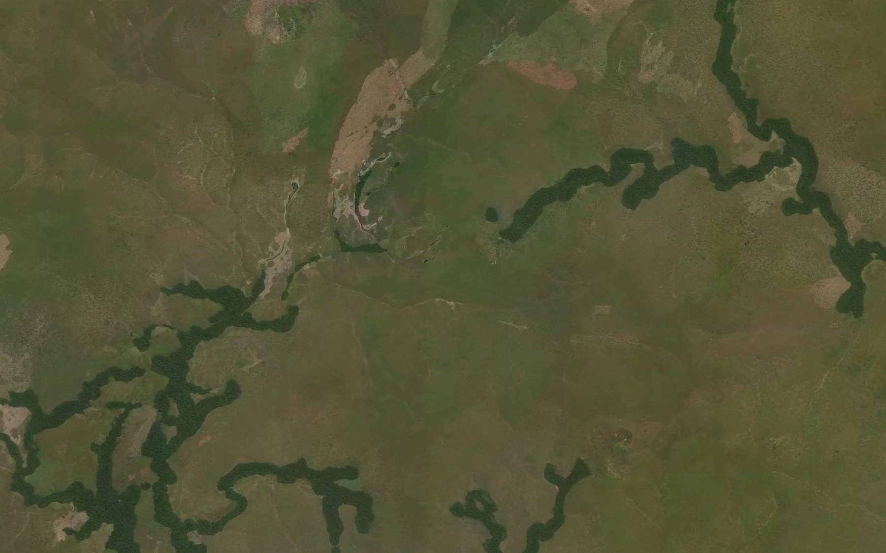 Satellite map of the Source du Djoue