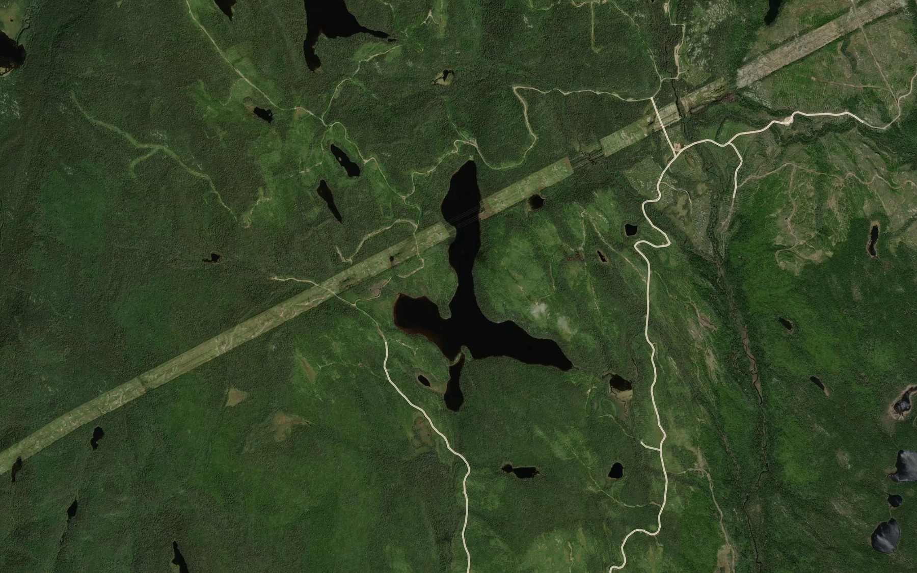 Satellite map of the Lac de l'Avion
