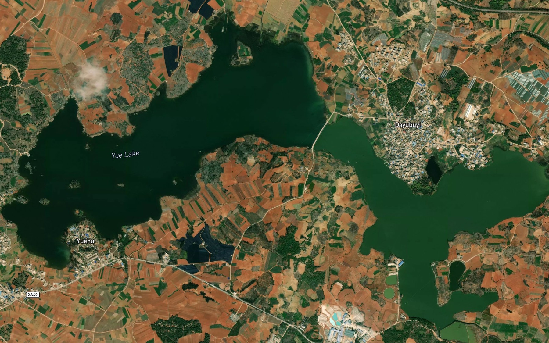 Satellite map of the Yuehu