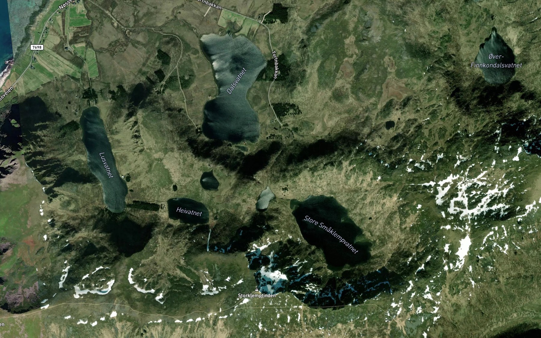 Satellite map of the Smaklempelva