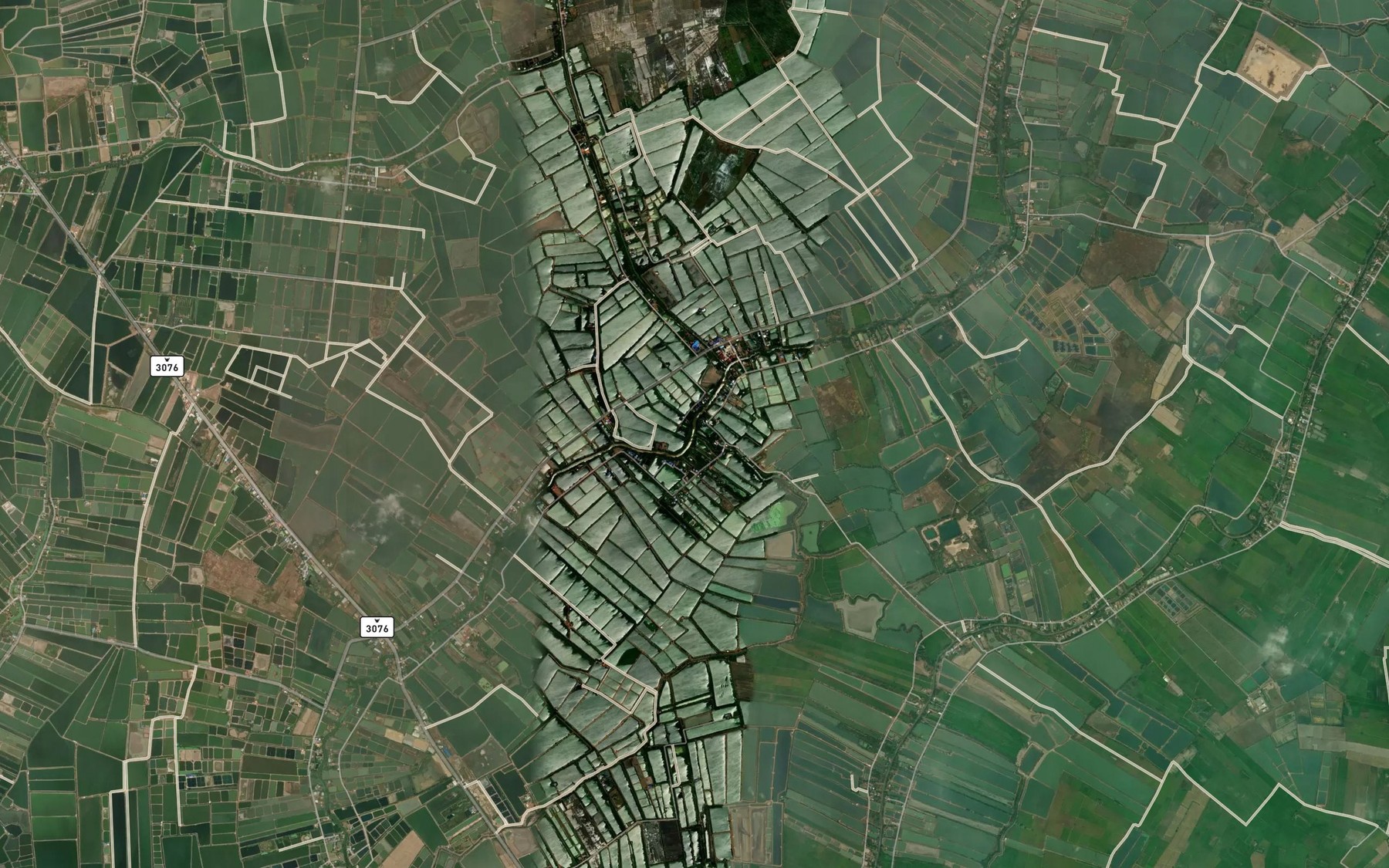 Satellite map of the Khlong Bang Plara