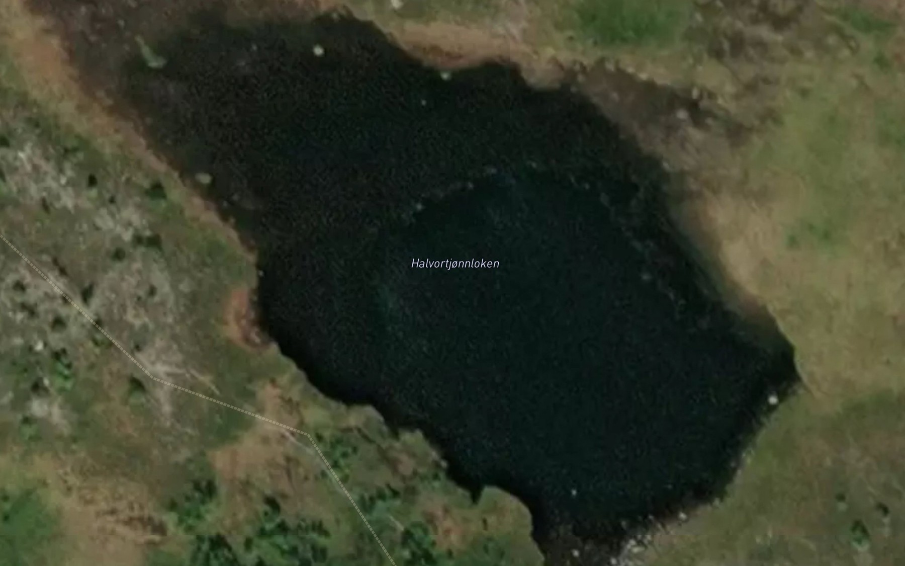 Satellite map of the Hallvortjonnloken