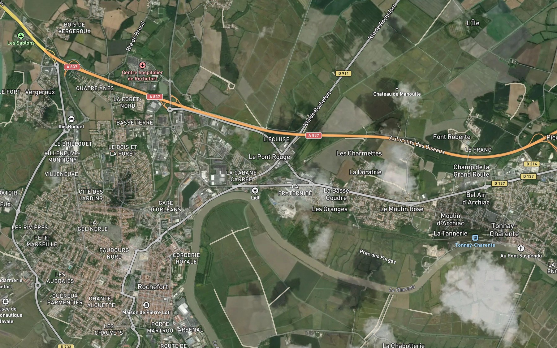 Satellite map of the Canal de Genouille