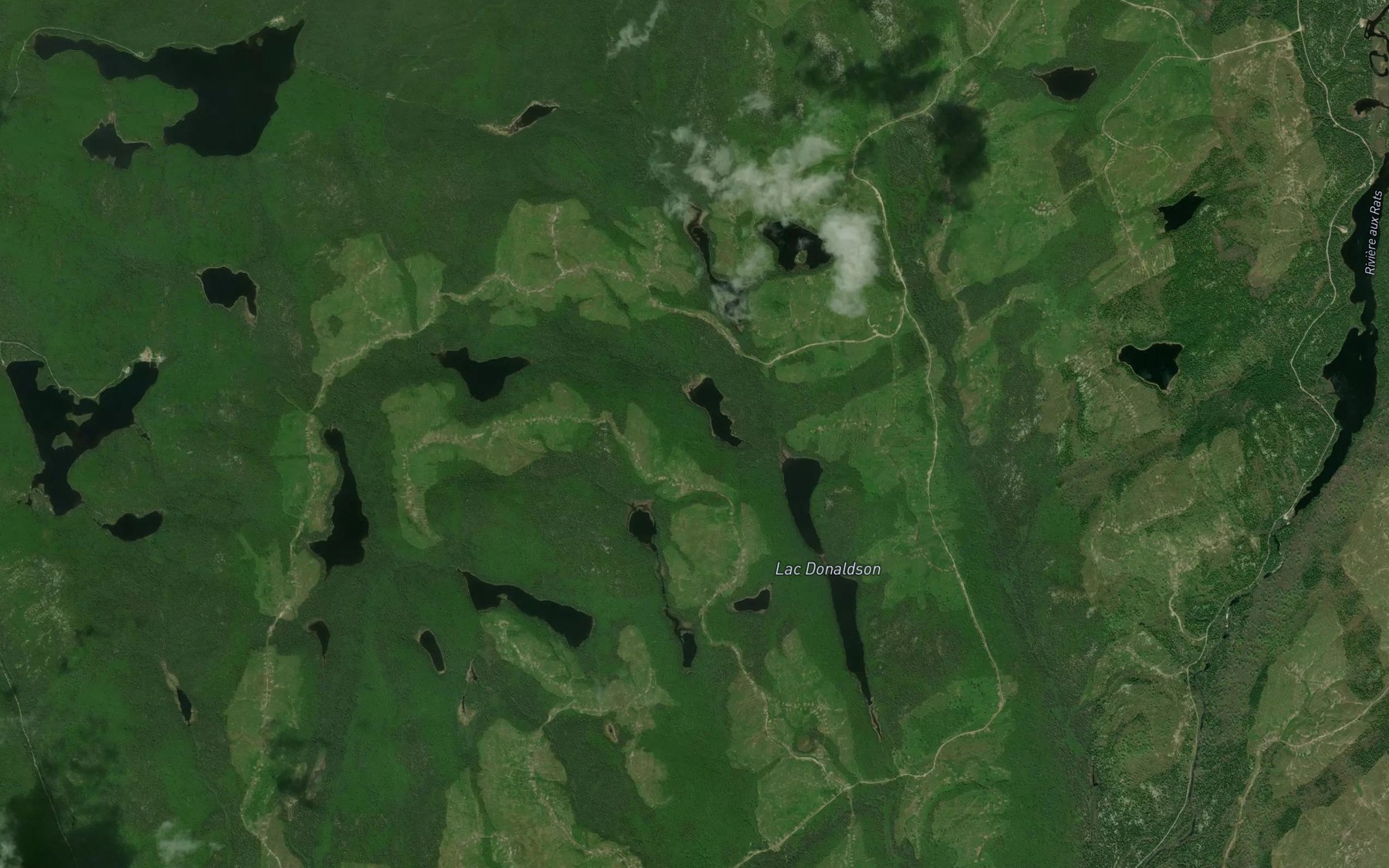 Satellite map of the Lac Cynthia