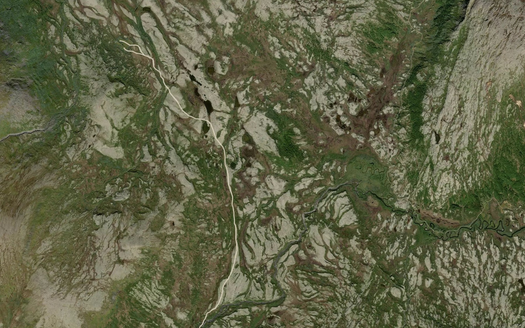 Satellite map of the Veslasbekken