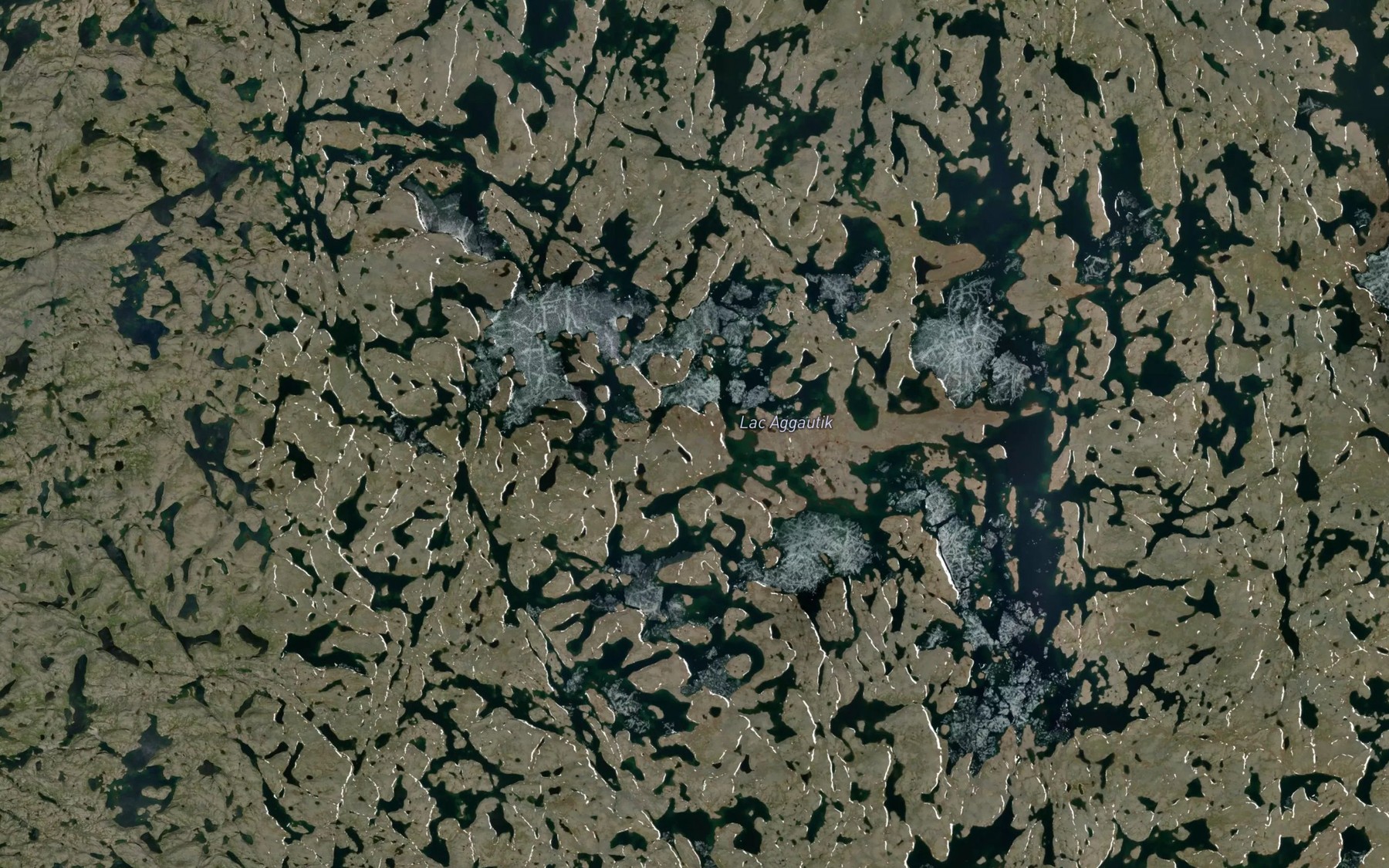 Satellite map of the Lac Aggautik