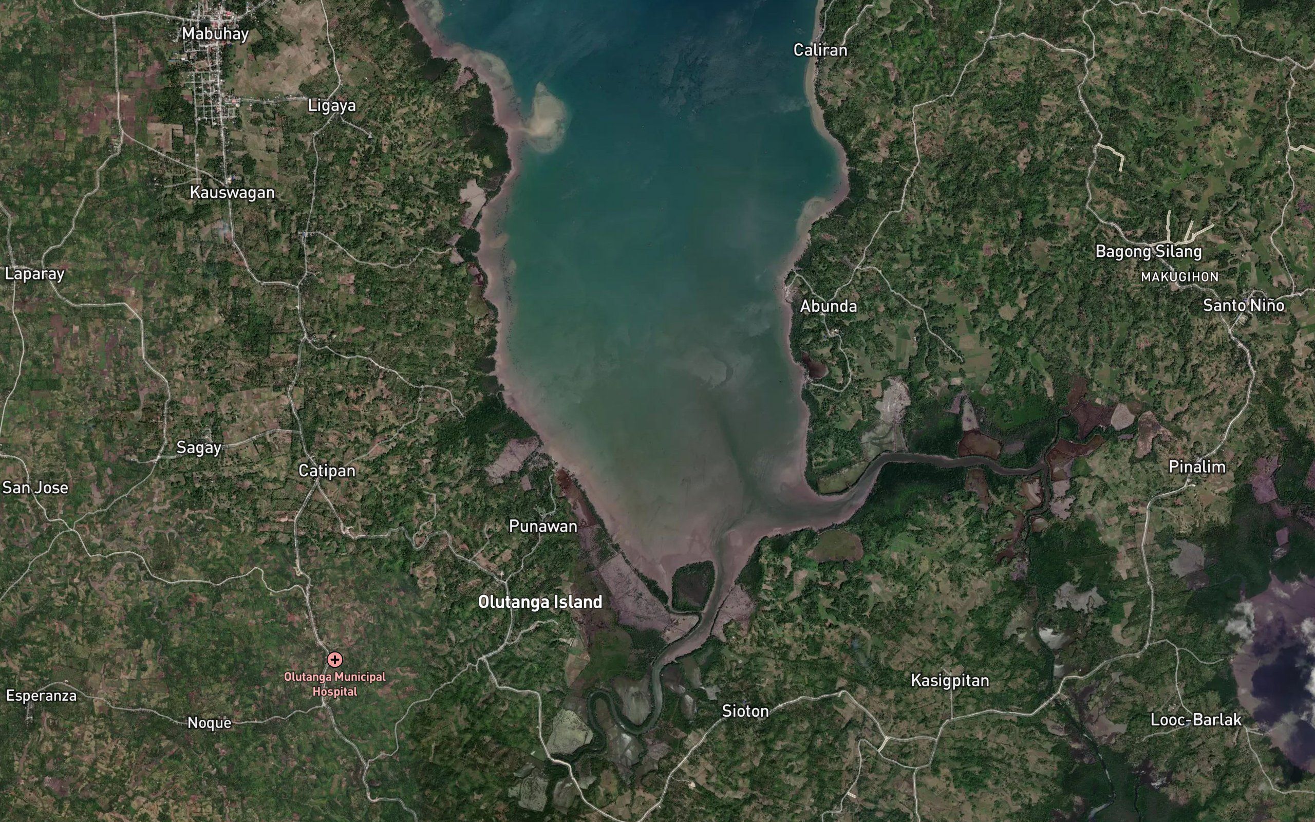 Tumalung Bay