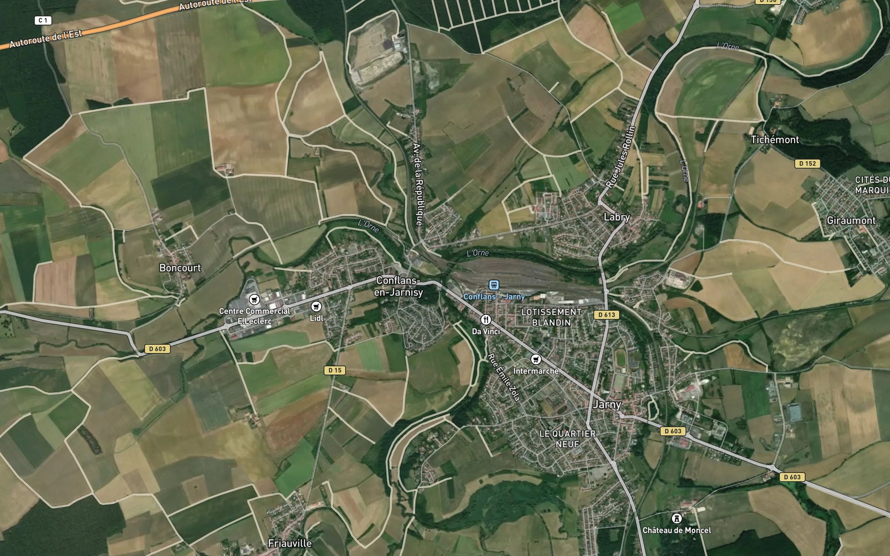 Satellite map of the Yron