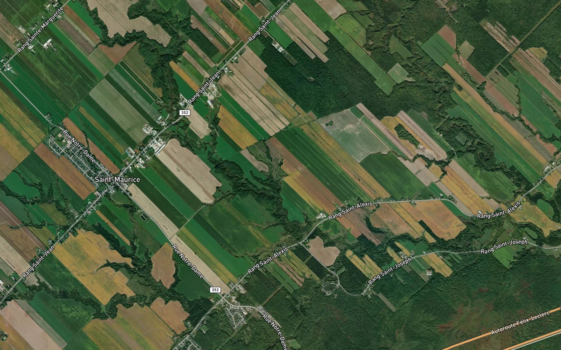 Satellite map of the Branche Lapointe