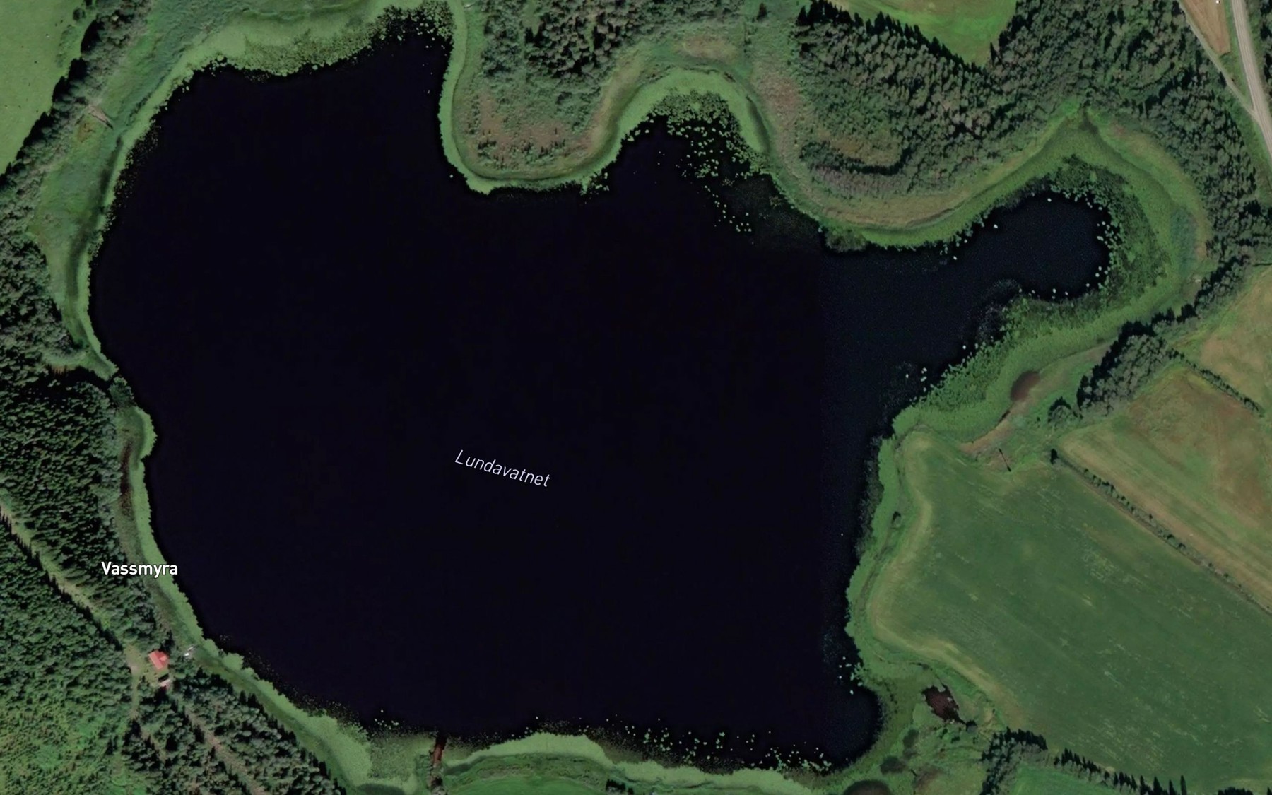 Satellite map of the Lundavatn
